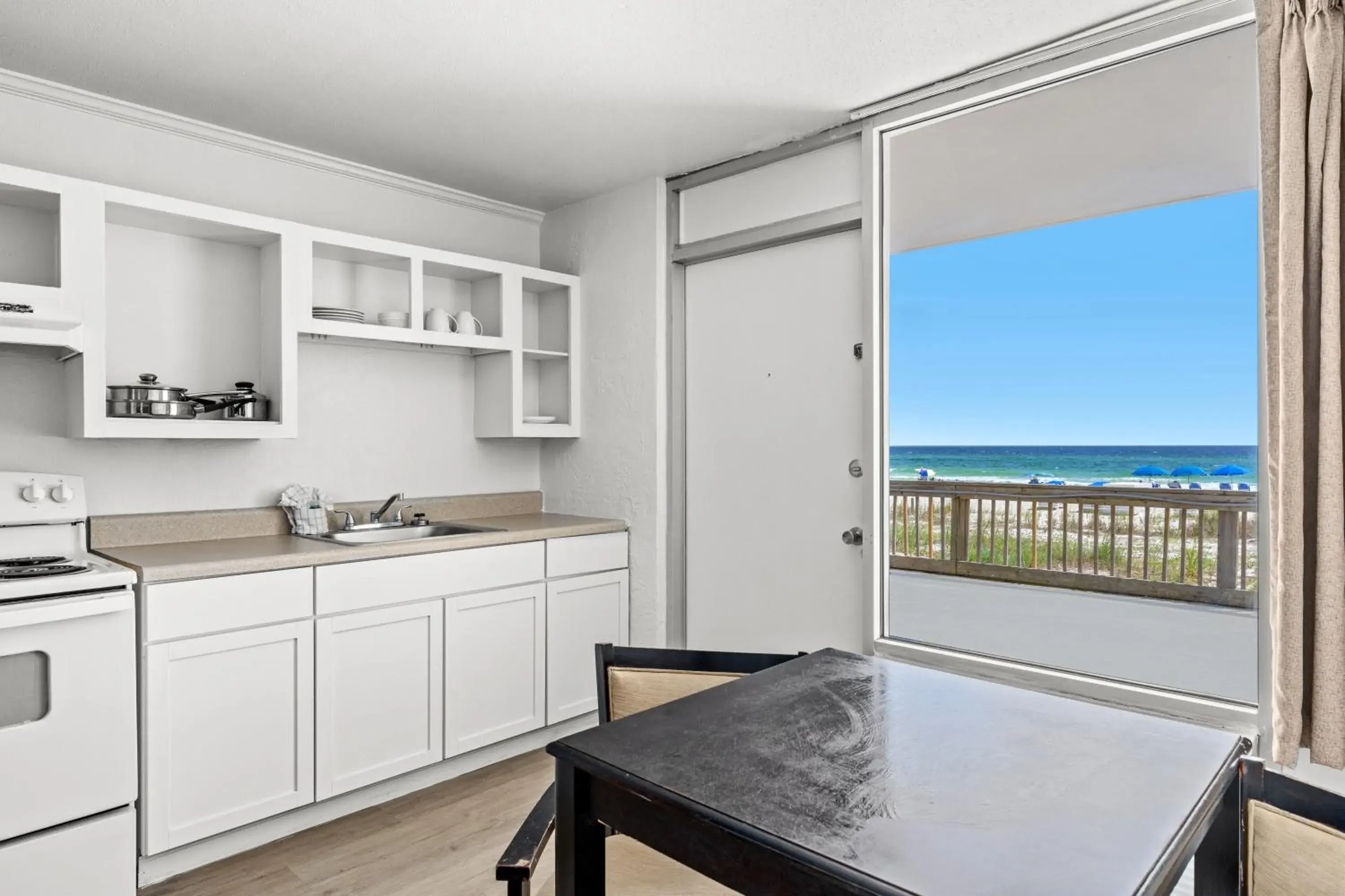 Standard Room with Kitchen in The Reef At Seahaven Beach Resorts Standard Room with Kitchen in The Reef At Seahaven Beach Resorts