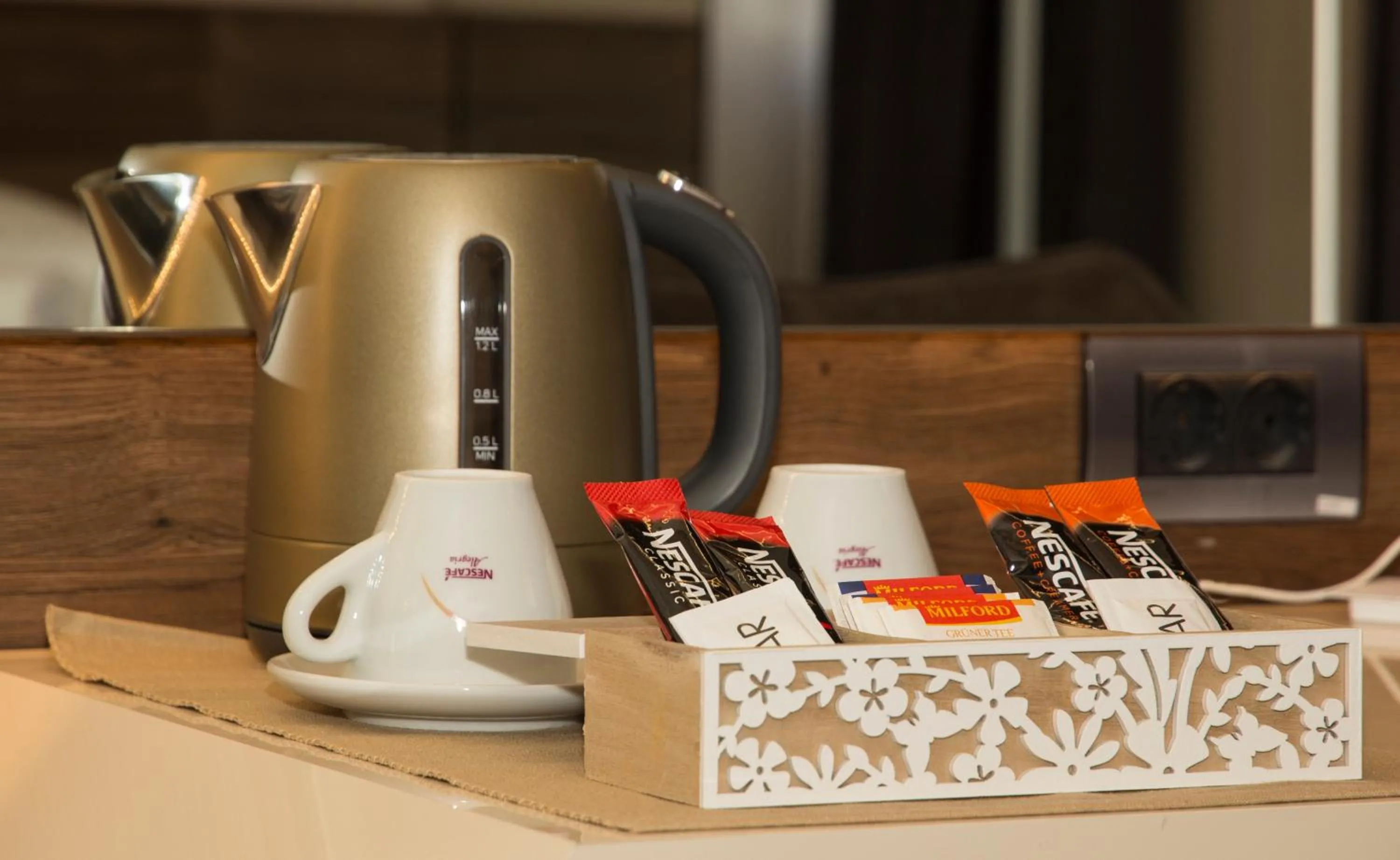 BOUTIQUE 25h by Eva stay 018