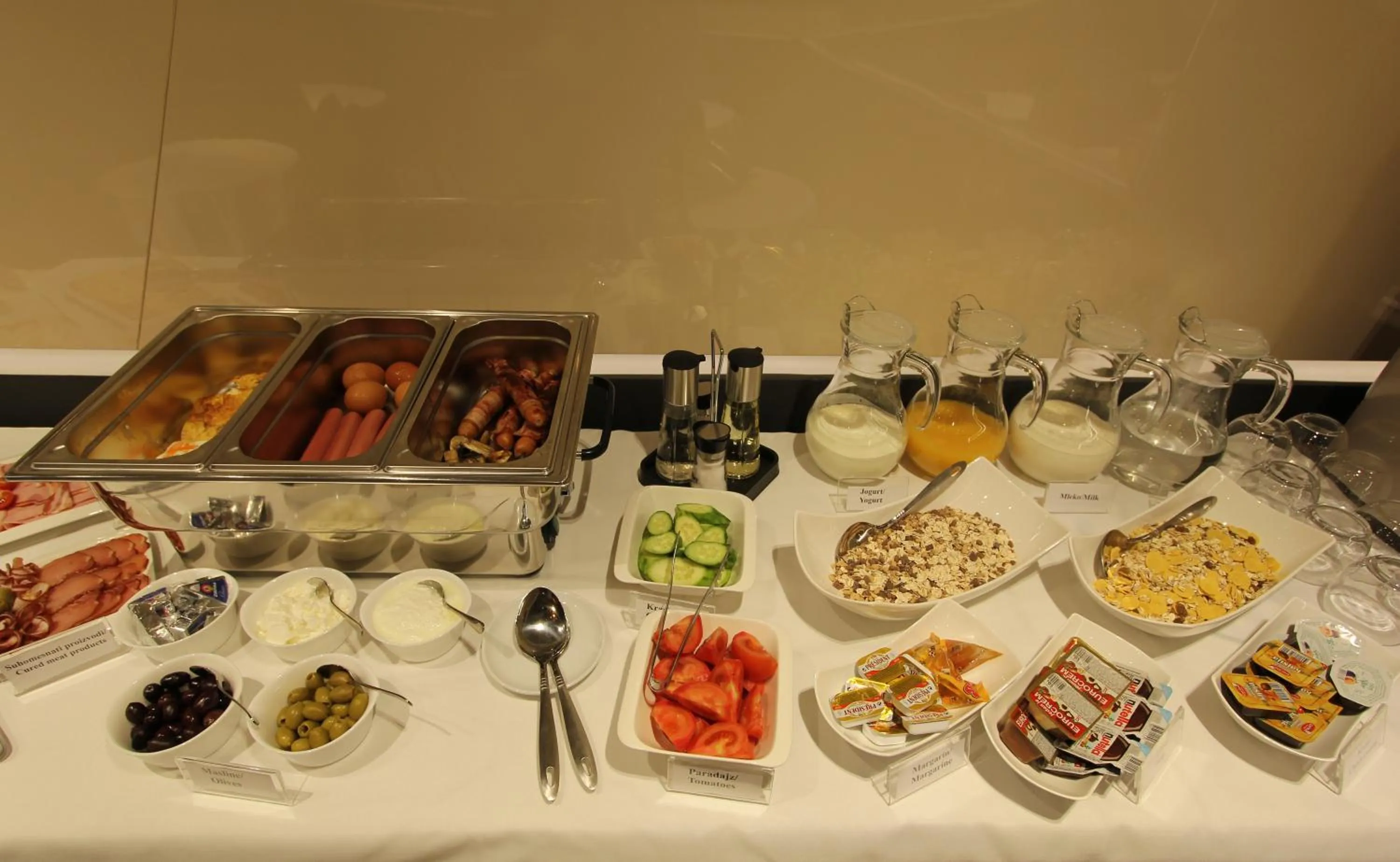 Breakfast in BOUTIQUE 25h by Eva stay 018