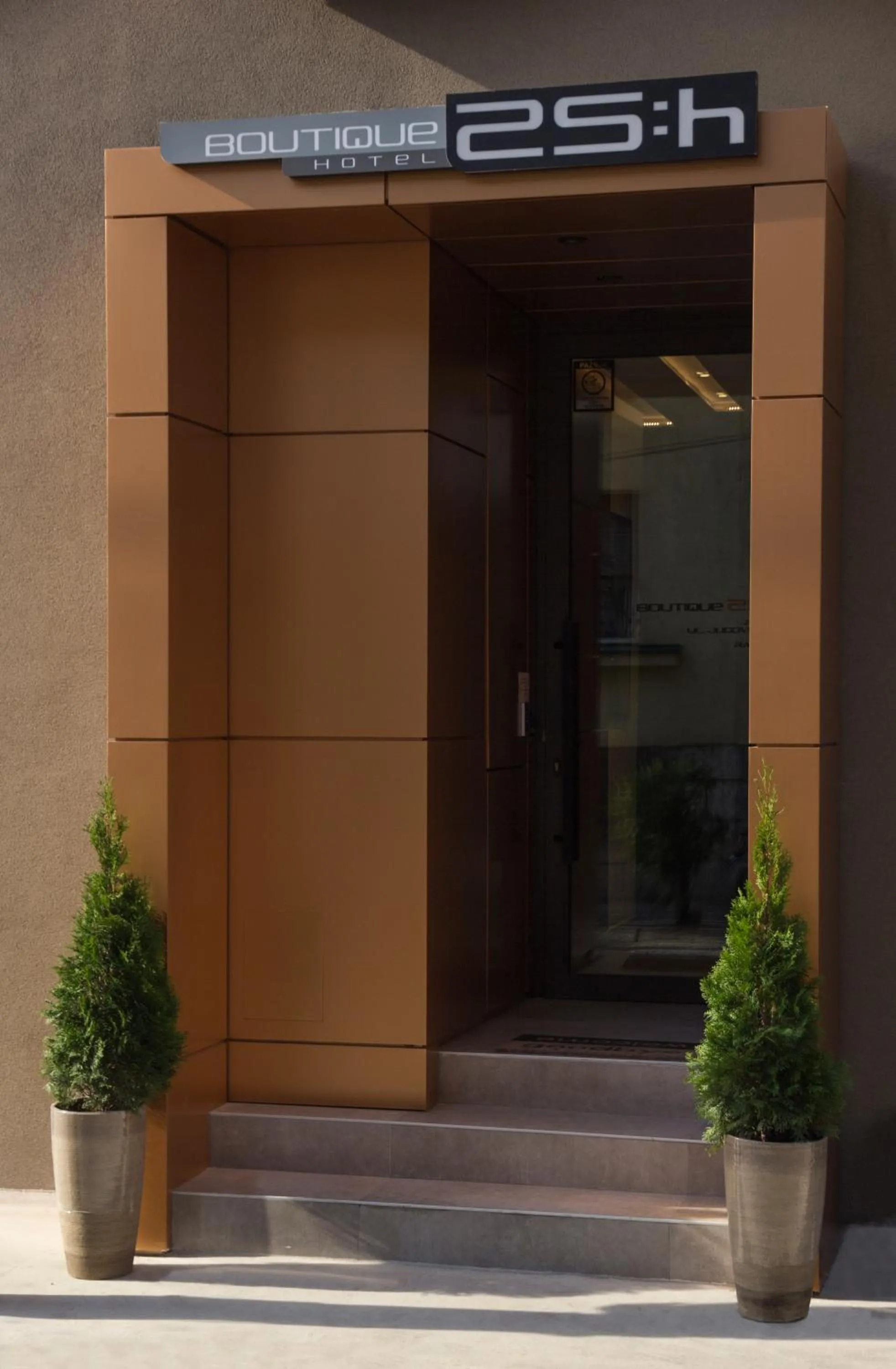 Property building in BOUTIQUE 25h by Eva stay 018