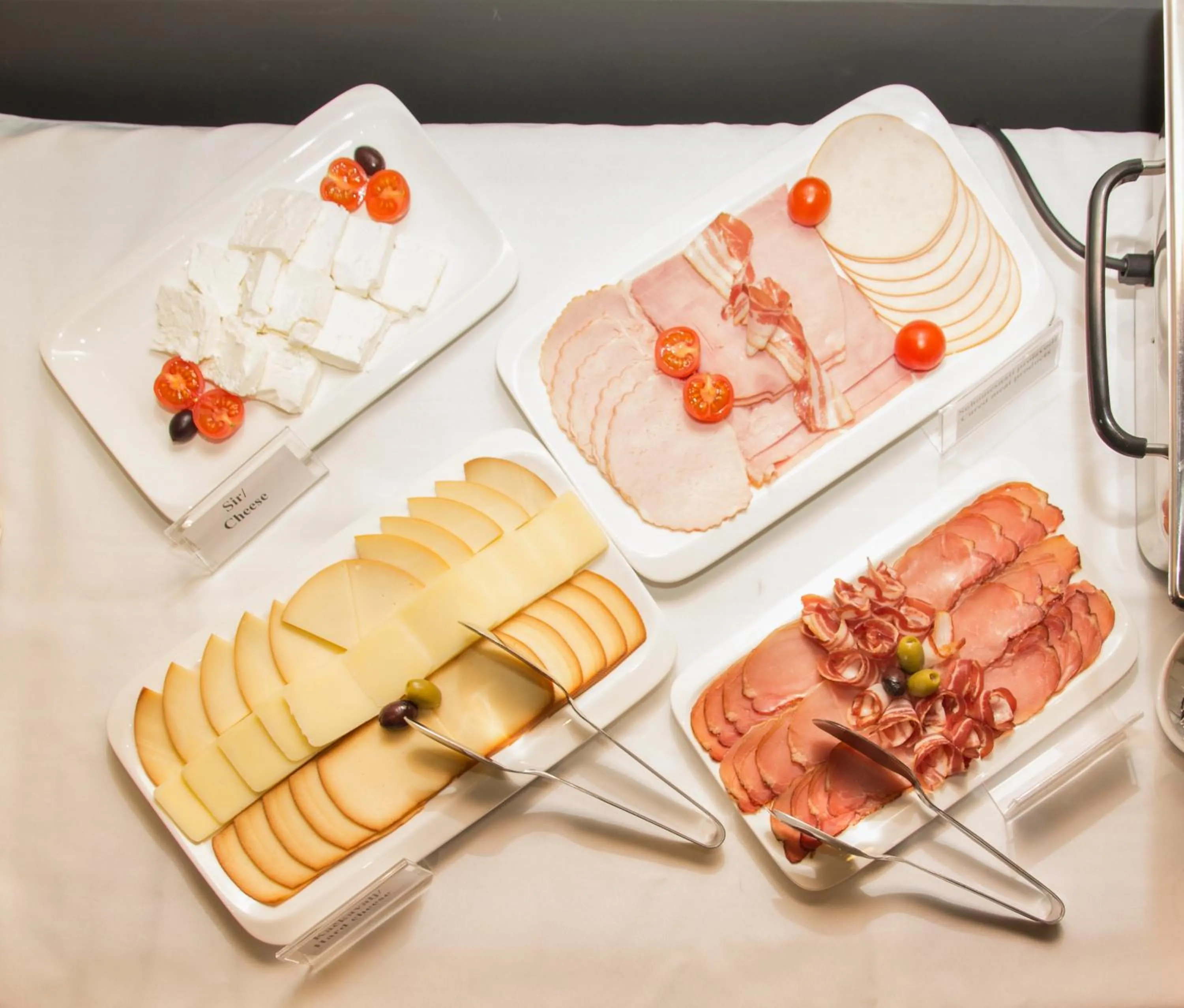 Breakfast in BOUTIQUE 25h by Eva stay 018