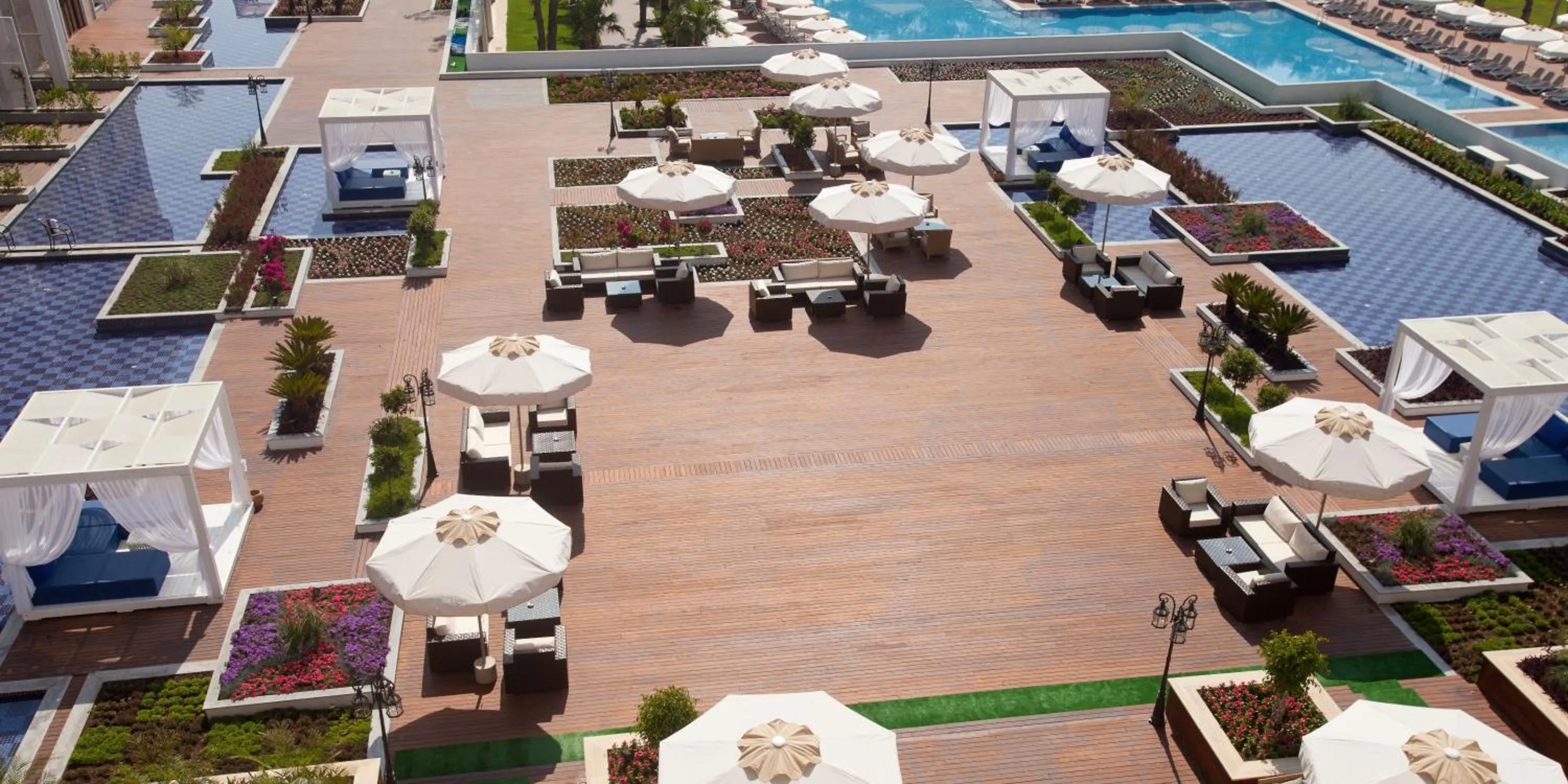 Patio in Juju Premier Palace Hotel