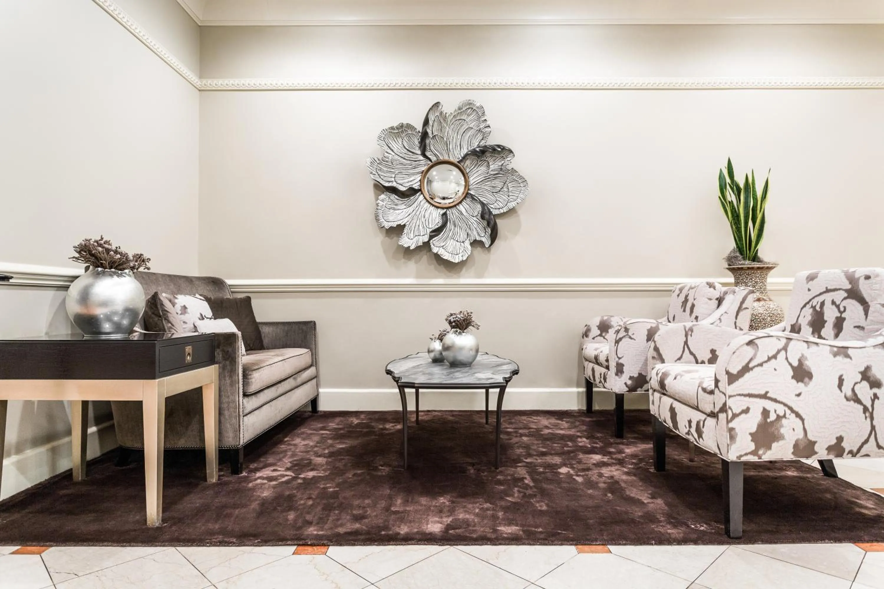 Lobby or reception in Montecito Inn