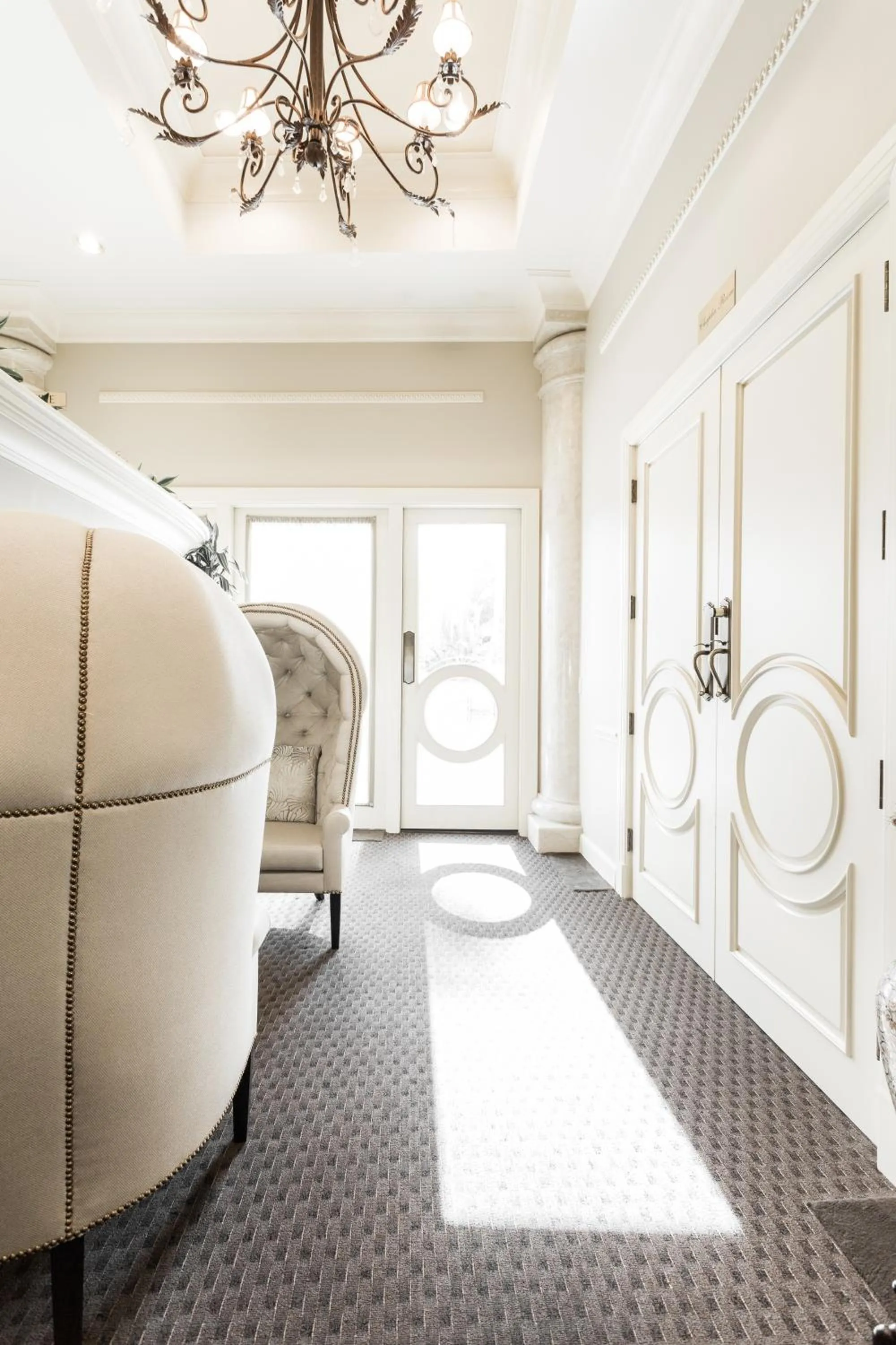 Lobby or reception in Montecito Inn