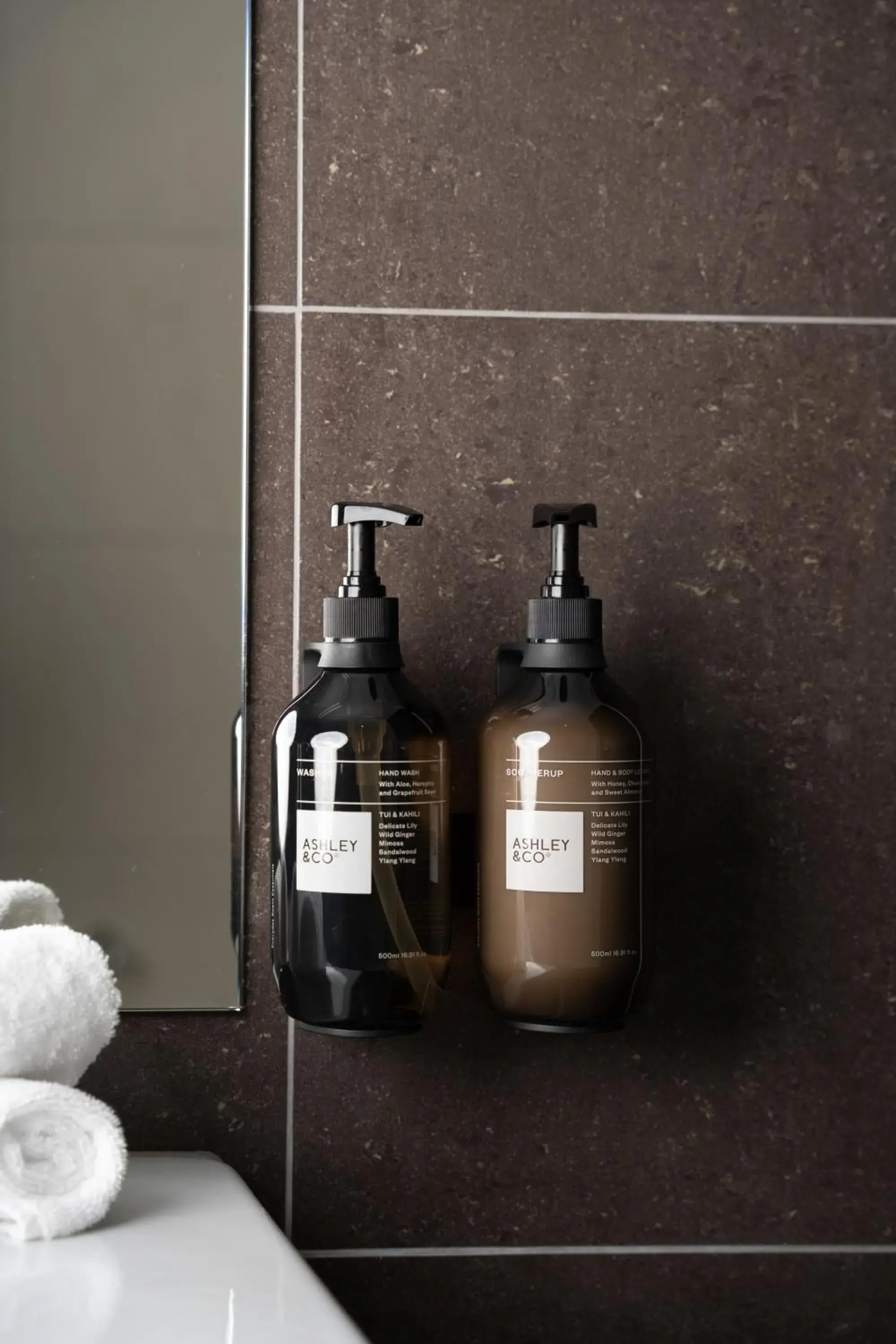 Pool View Two King in Trinity Wharf Tauranga Pool View Two King in Trinity Wharf Tauranga