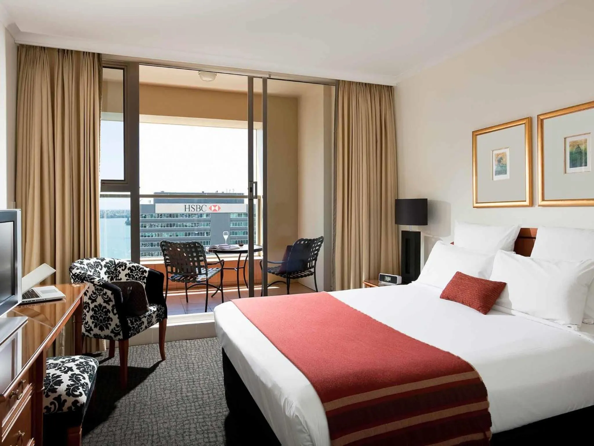 Bedroom, Bed in The Sebel Quay West Auckland