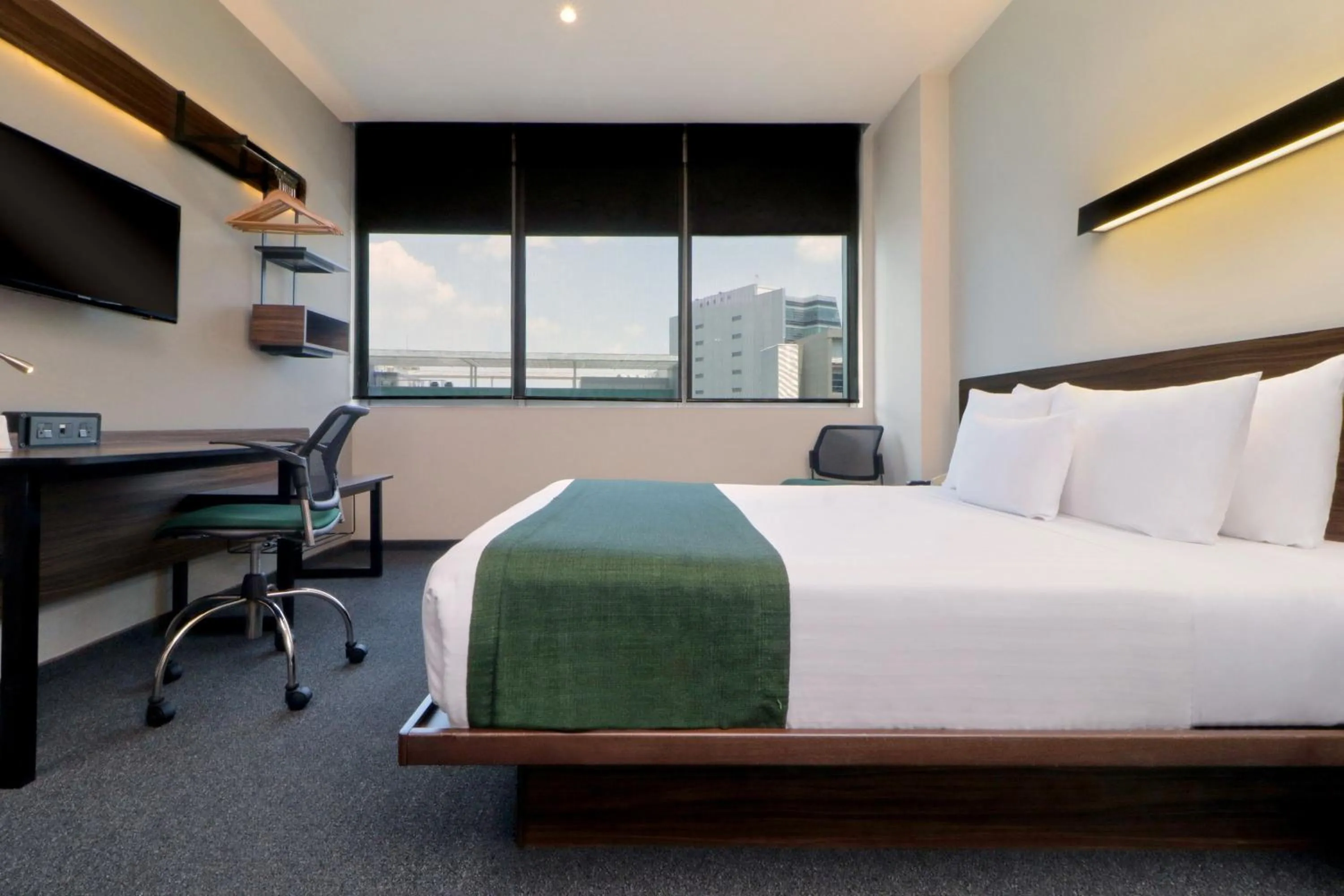 Bedroom, Bed in City Express Suites by Marriott Ciudad de México Santa Fe