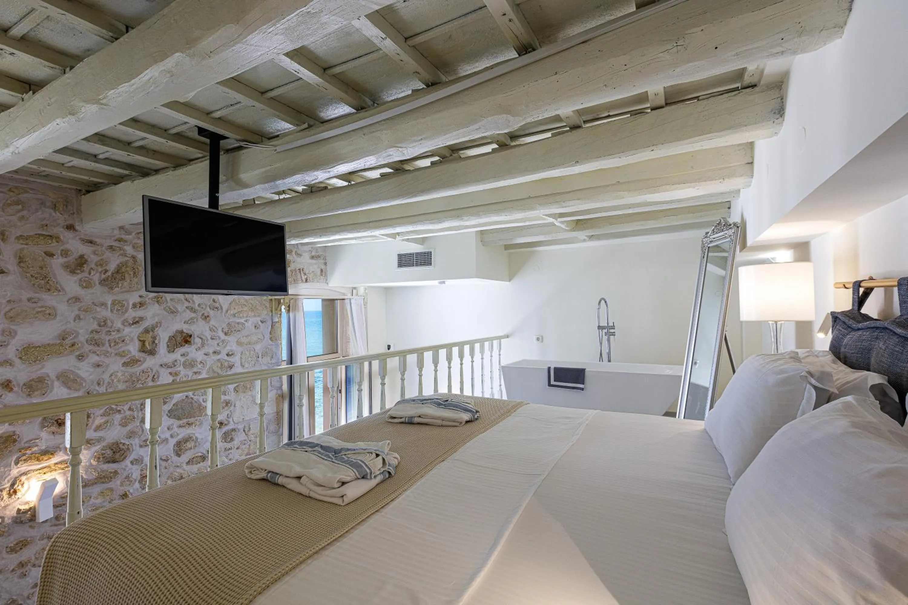 Bedroom, Bed in Thalassa Boutique Hotel