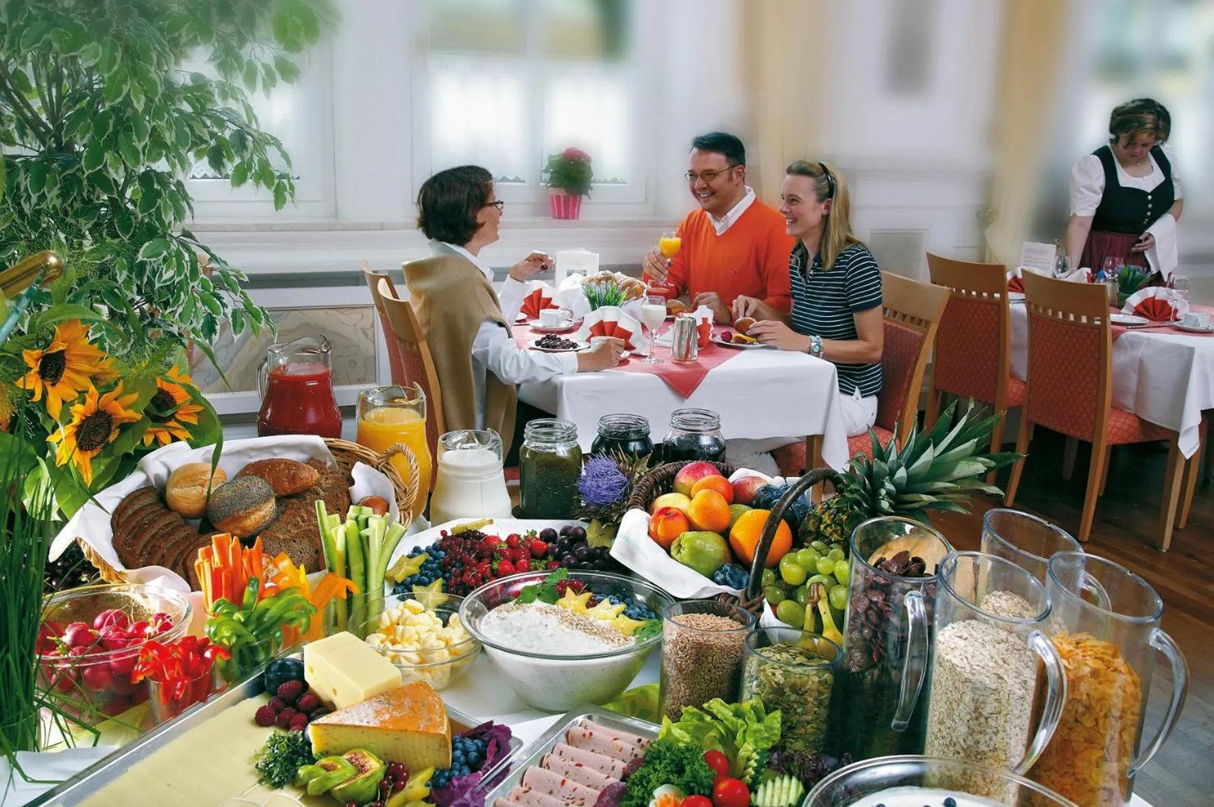 Buffet breakfast in Hotel Seemüller