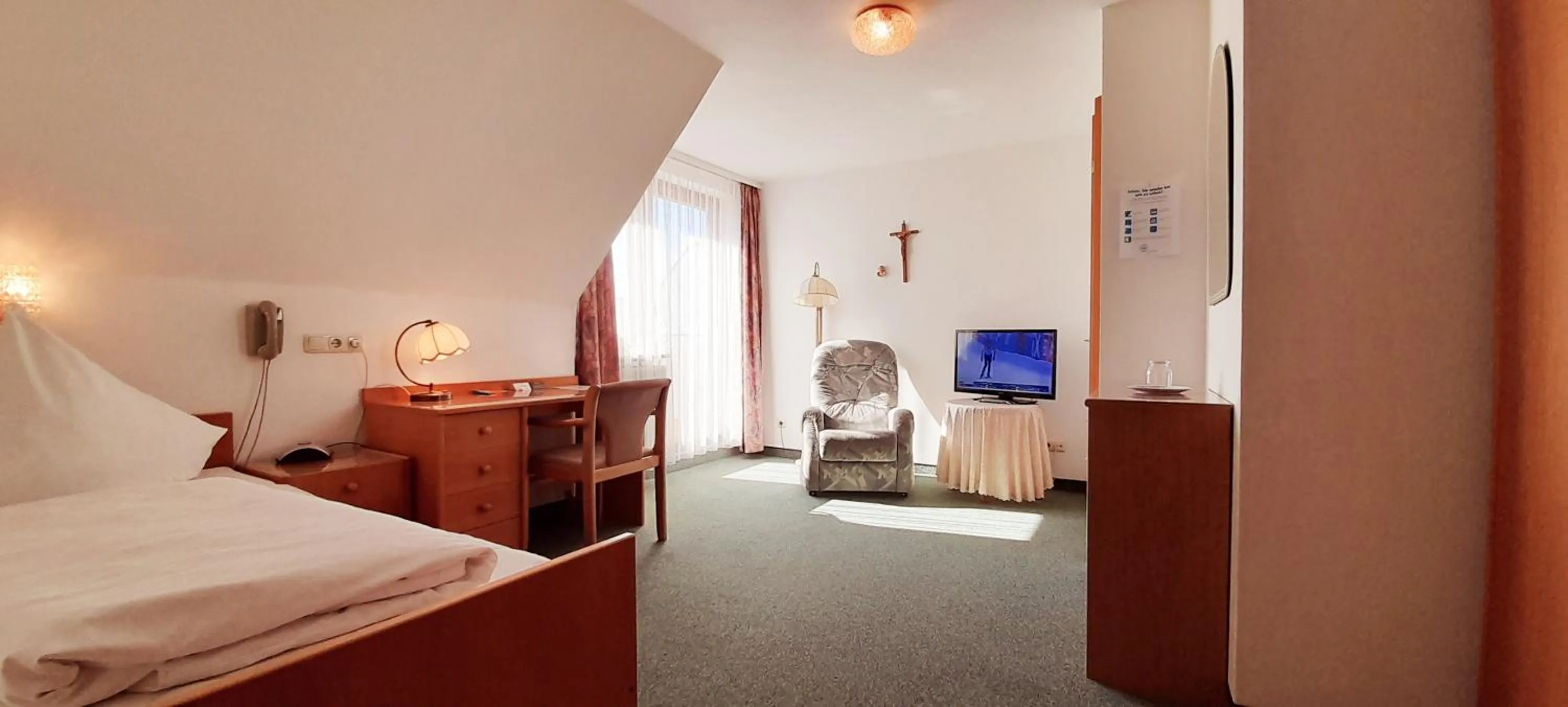 Bed in Hotel Seemüller