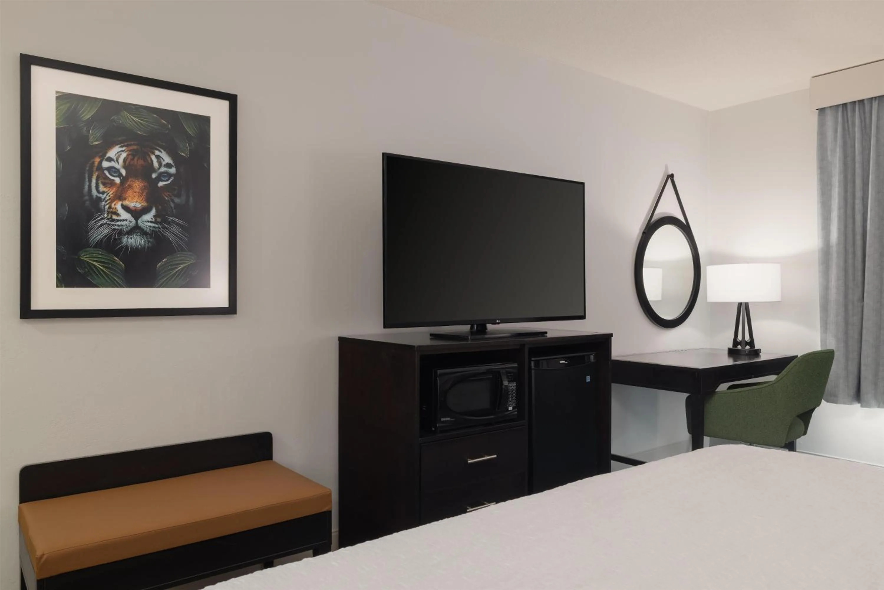 Bedroom, Bed in Hampton Inn & Suites Baton Rouge Downtown