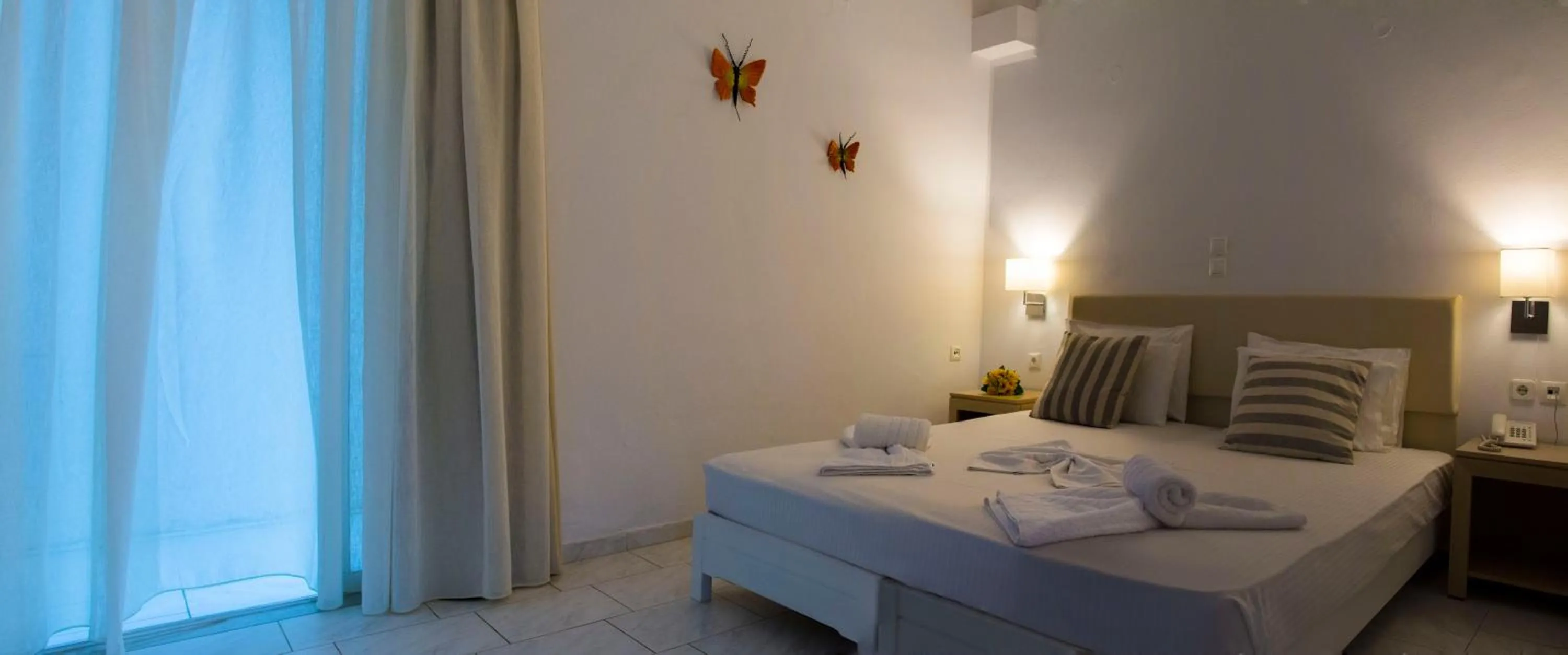 Bed in Frida Apartments