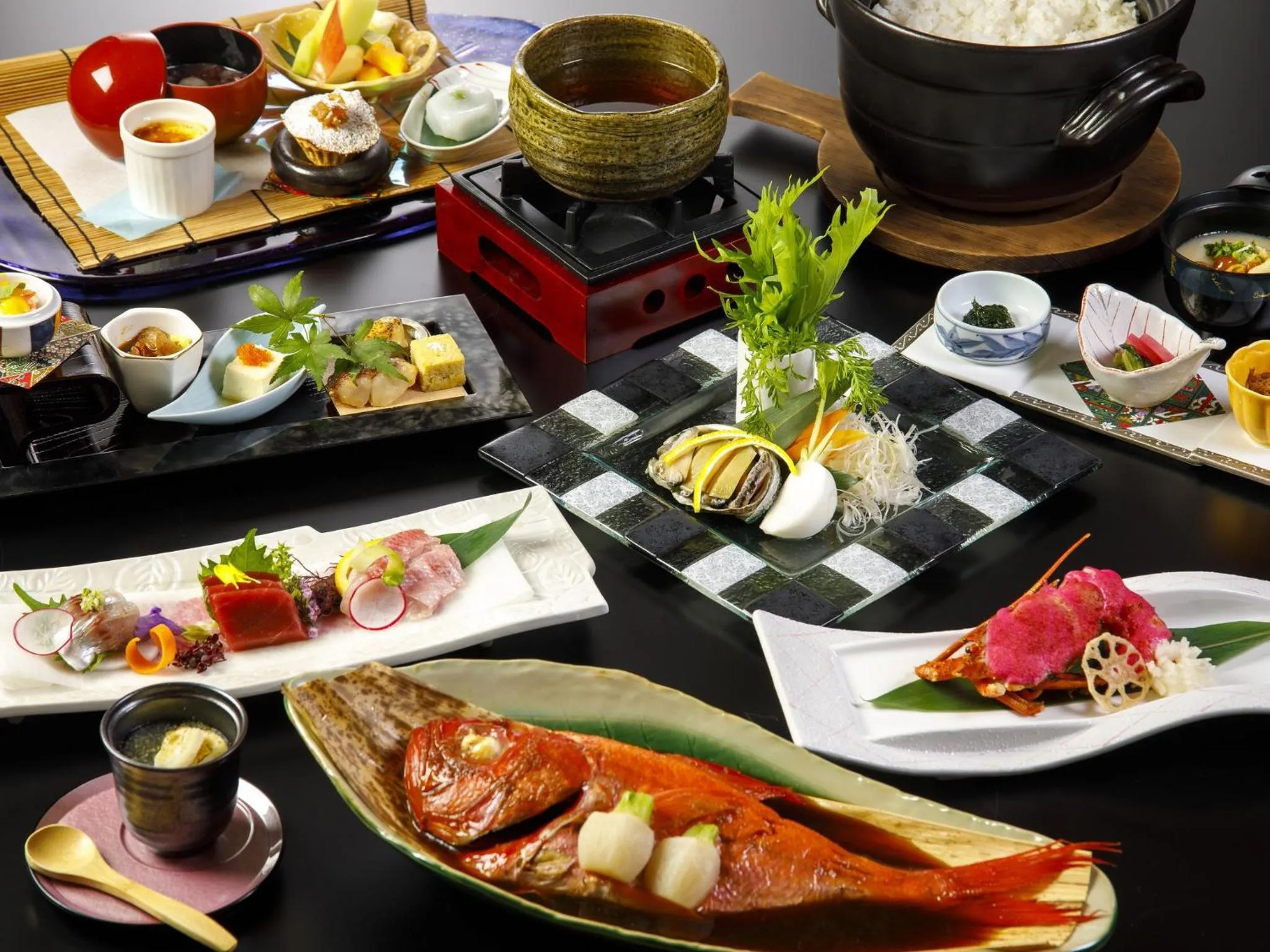 Dinner in Ito Kowakien