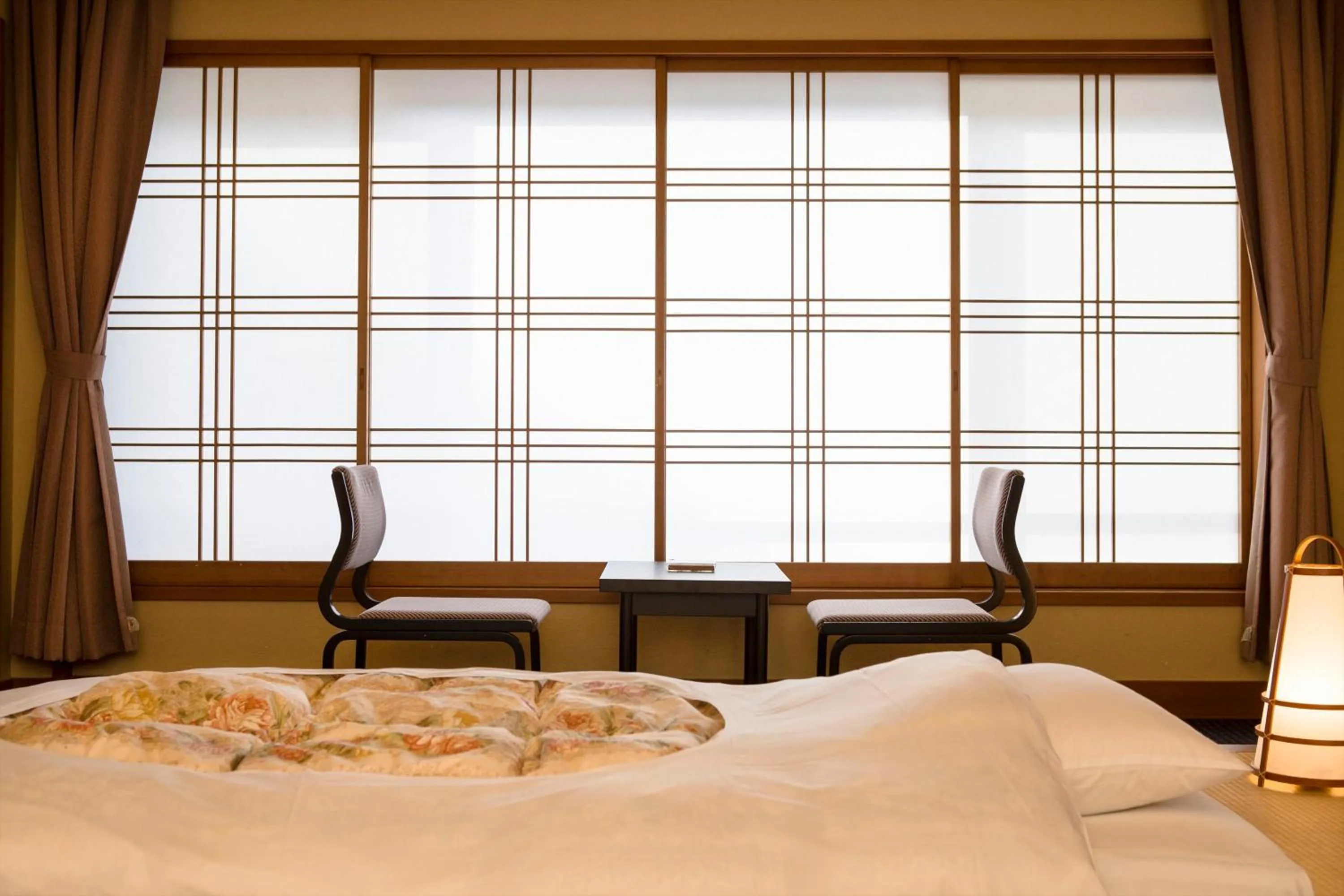 Photo of the whole room, Bed in Ito Kowakien