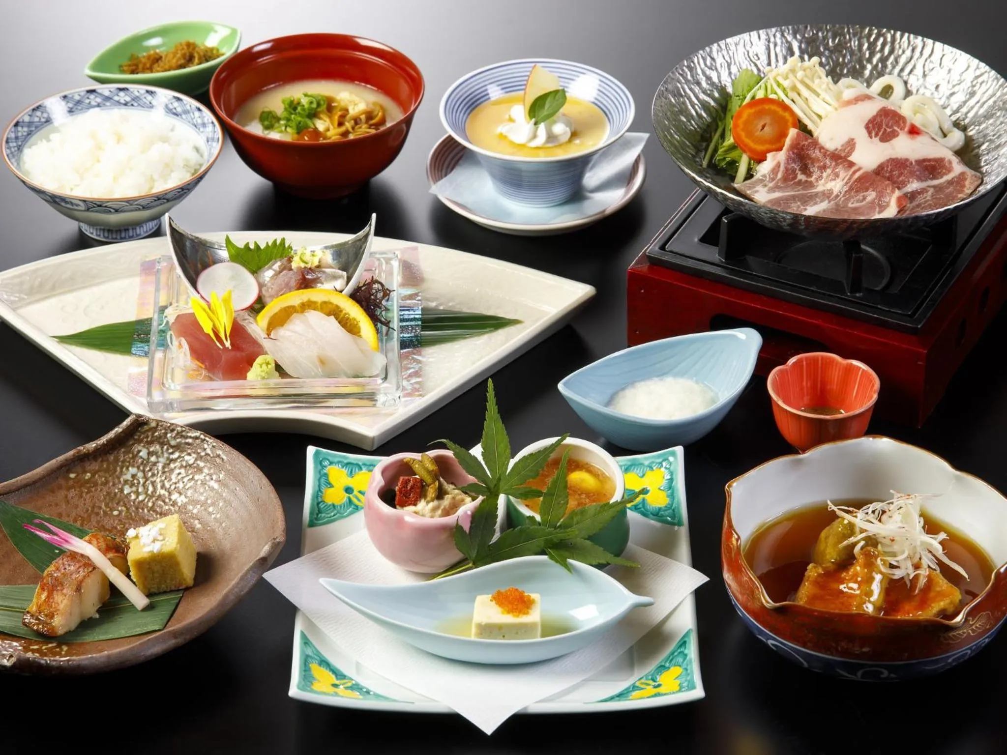 Dinner in Ito Kowakien