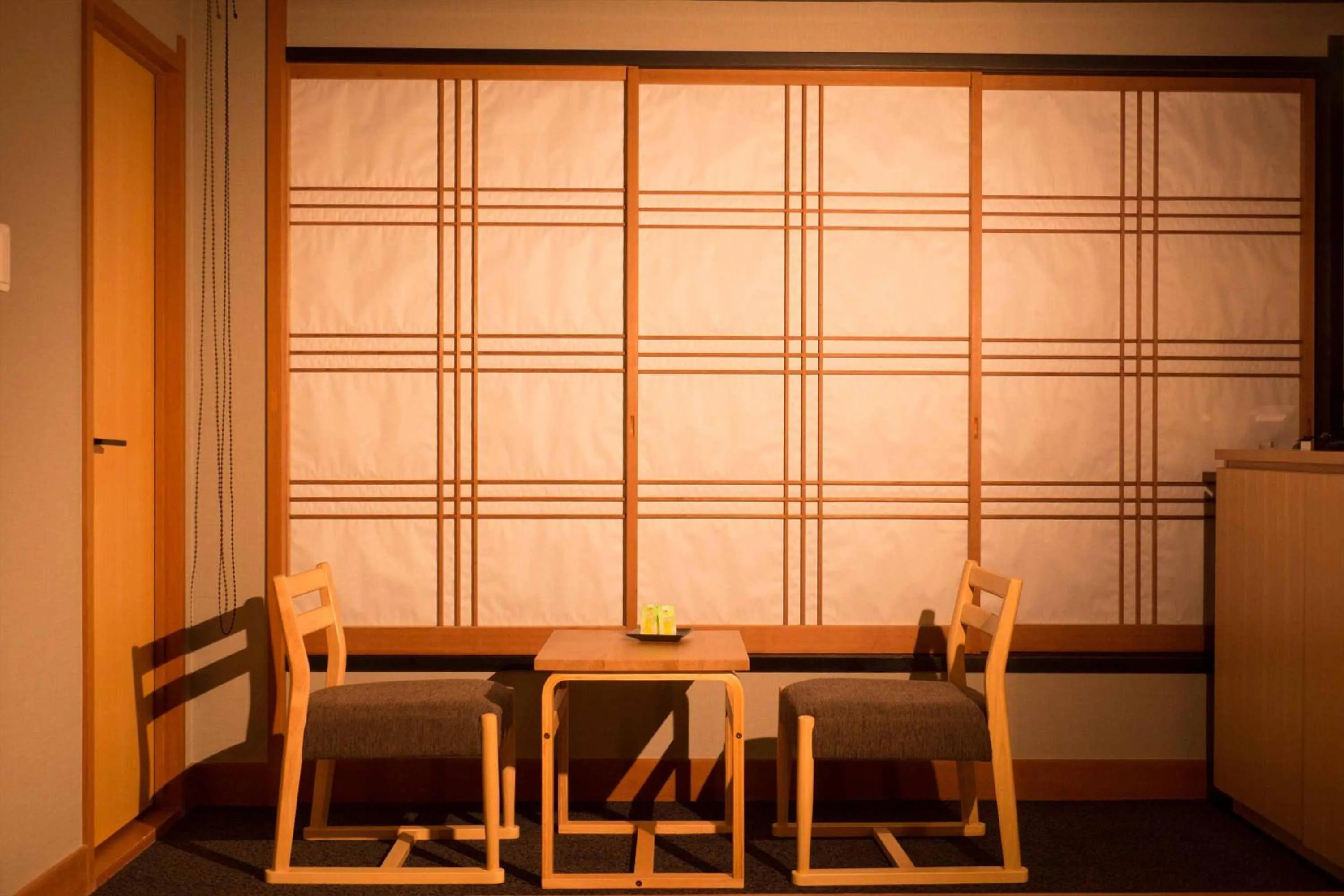 Photo of the whole room in Ito Kowakien