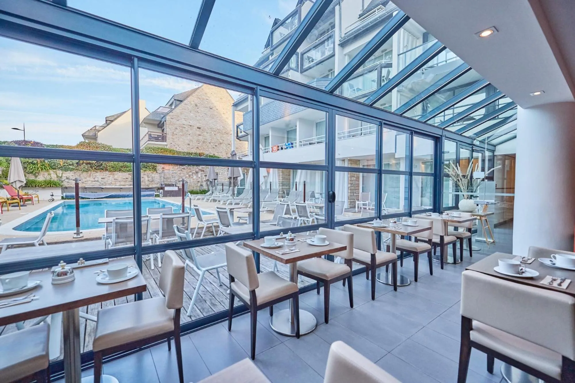 Breakfast in Le Churchill Hôtel & Spa