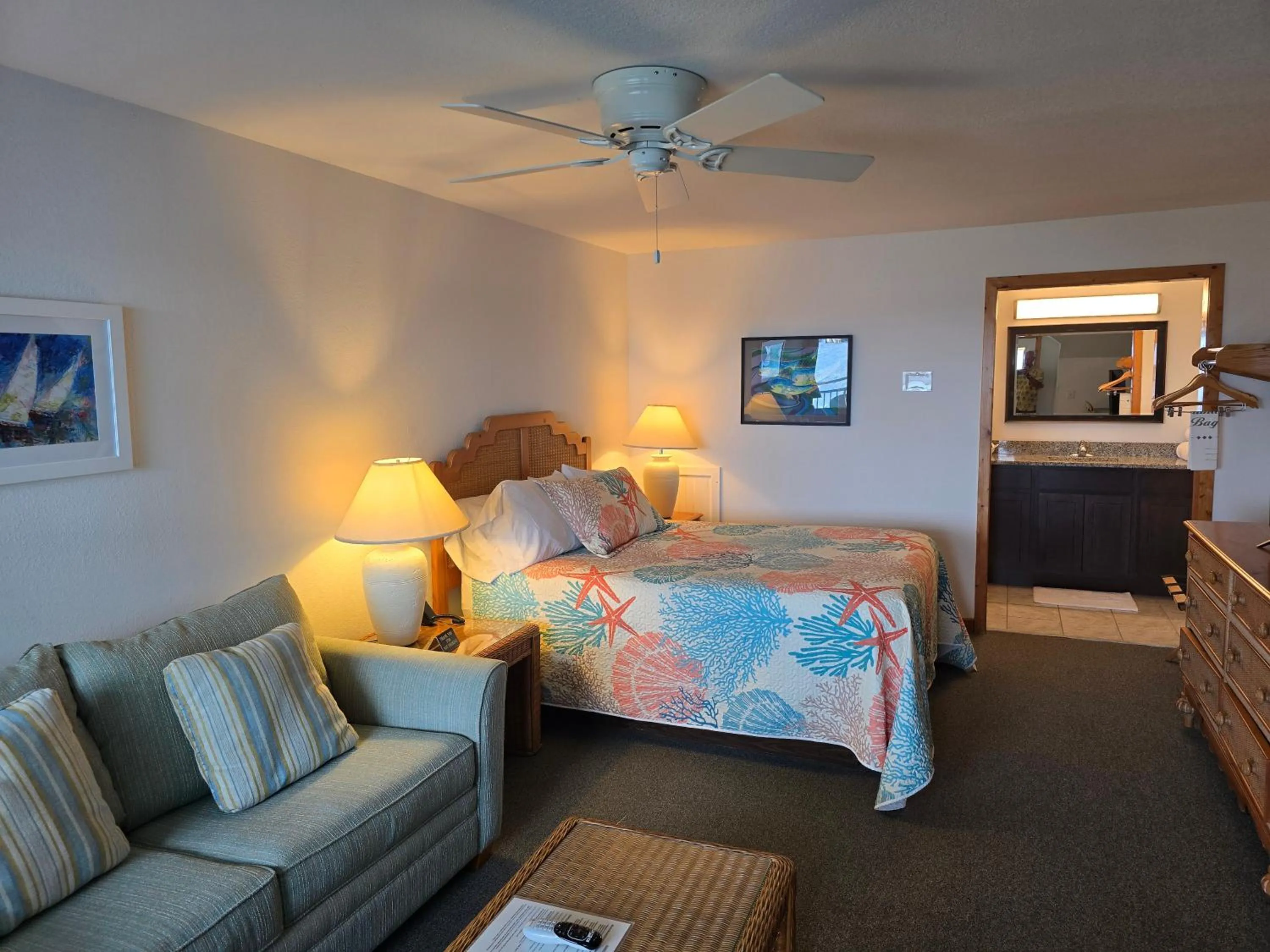 Bed in The Ocracoke Harbor Inn