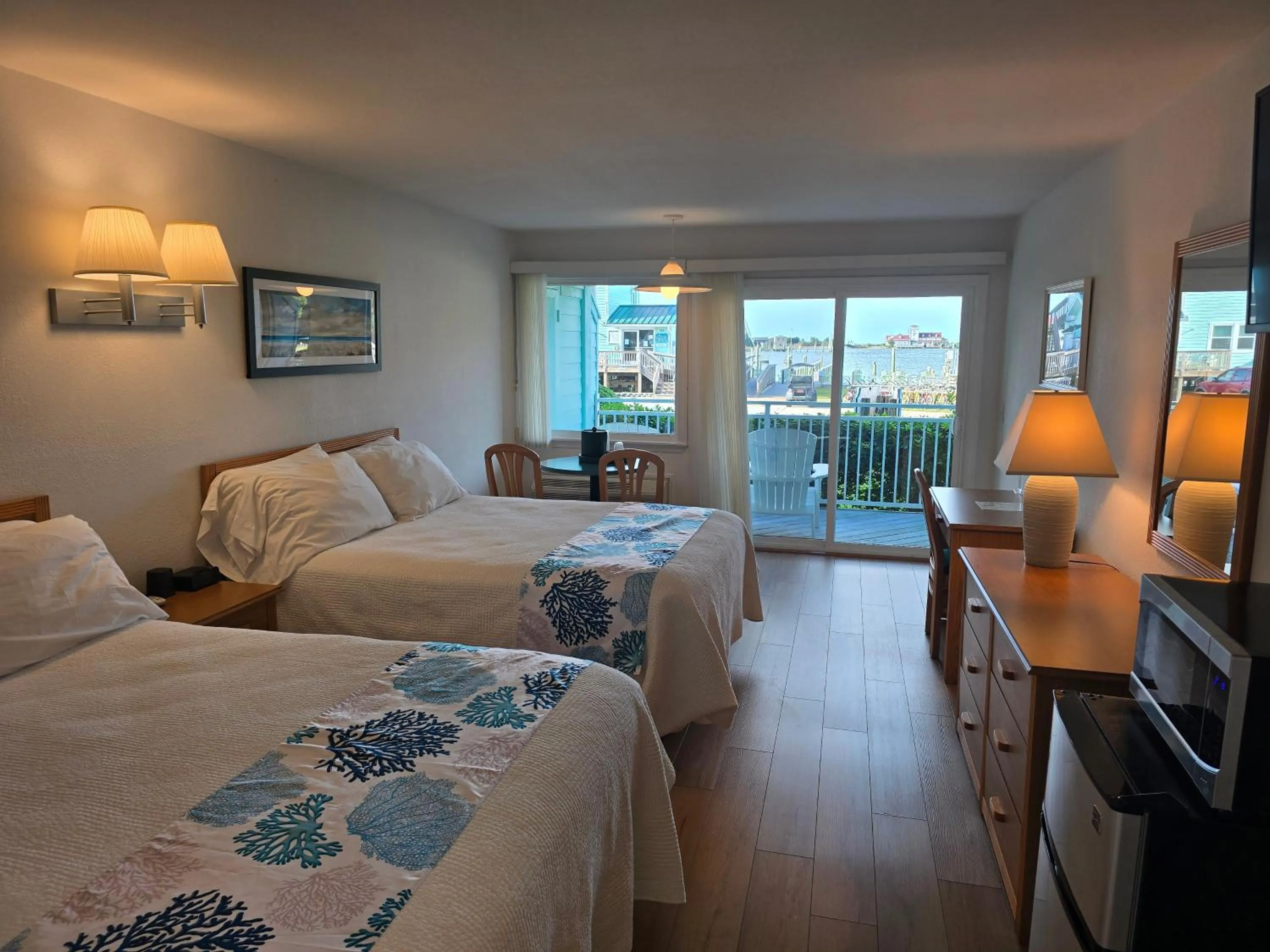 Bed in The Ocracoke Harbor Inn