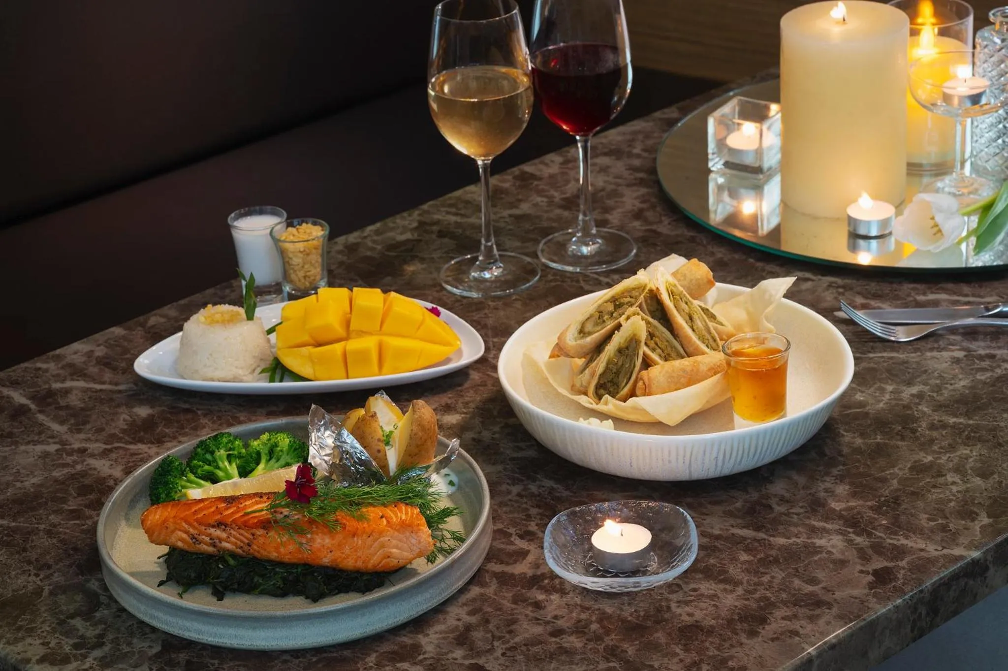 Food in Lumen Bangkok Srinakarin