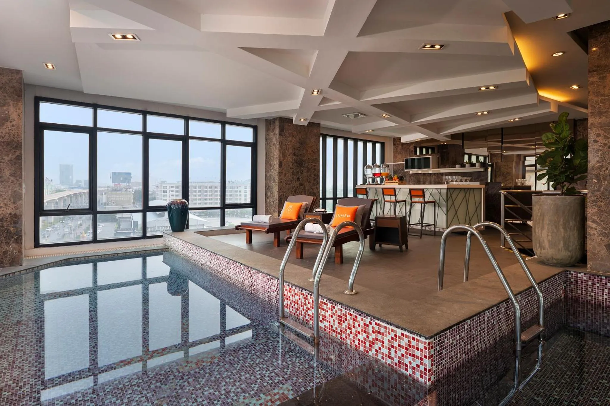 Swimming pool in Lumen Bangkok Srinakarin