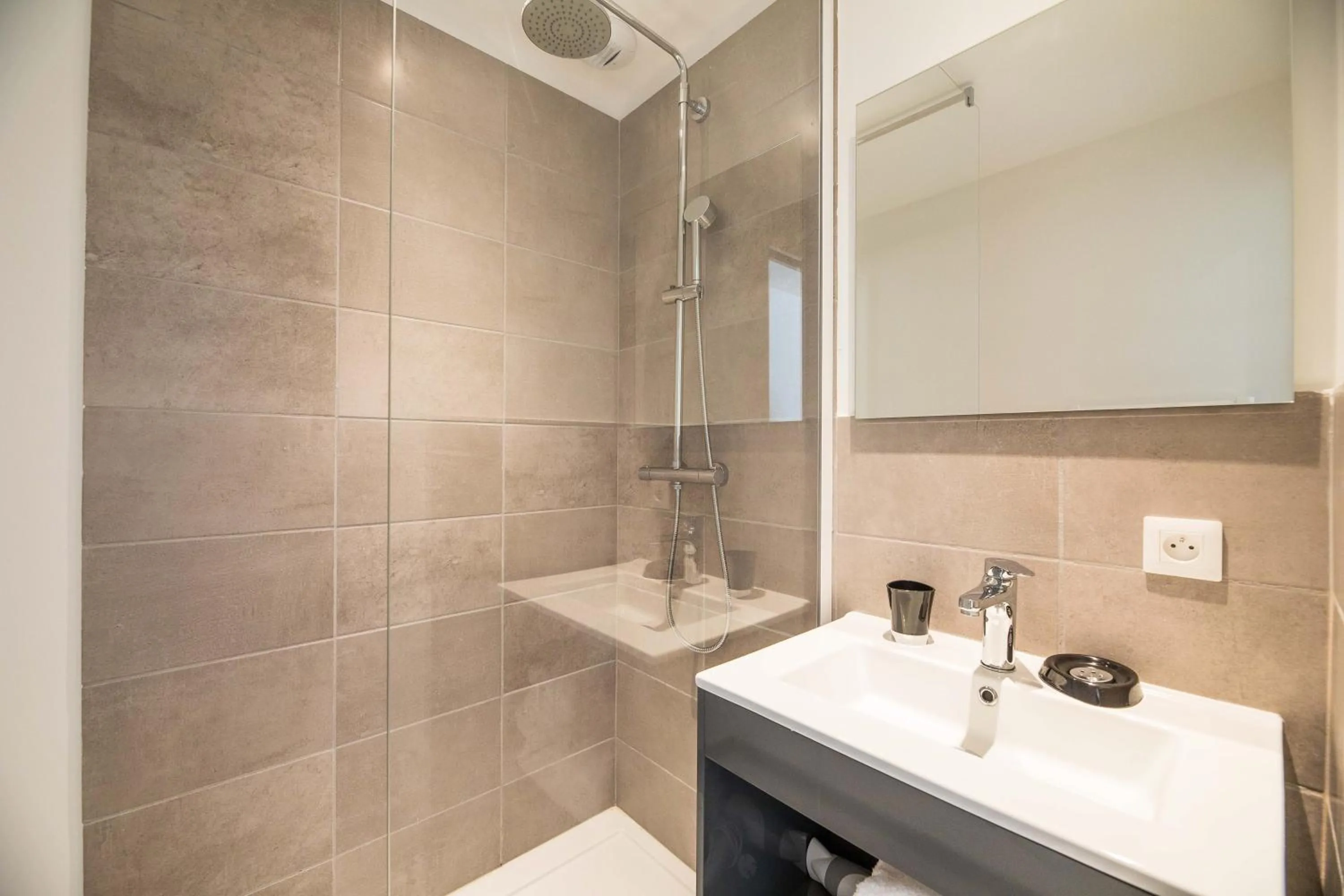 Shower in Résidence Pierre & Vacances Premium Les Terrasses d'Arsella