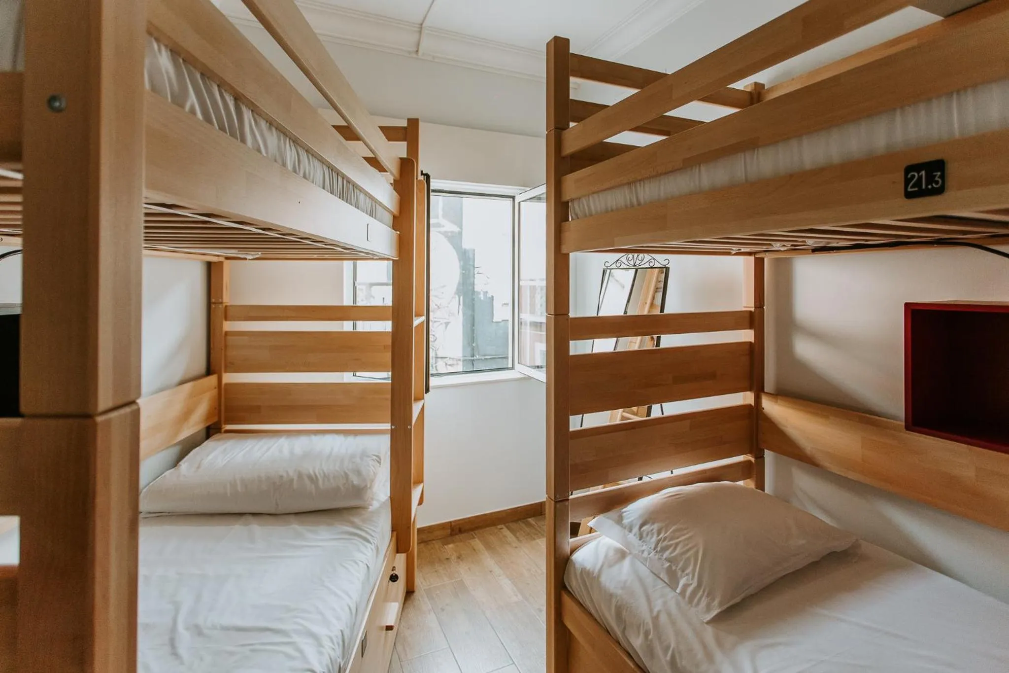 bunk bed, Bed in DREAMS HOUSE