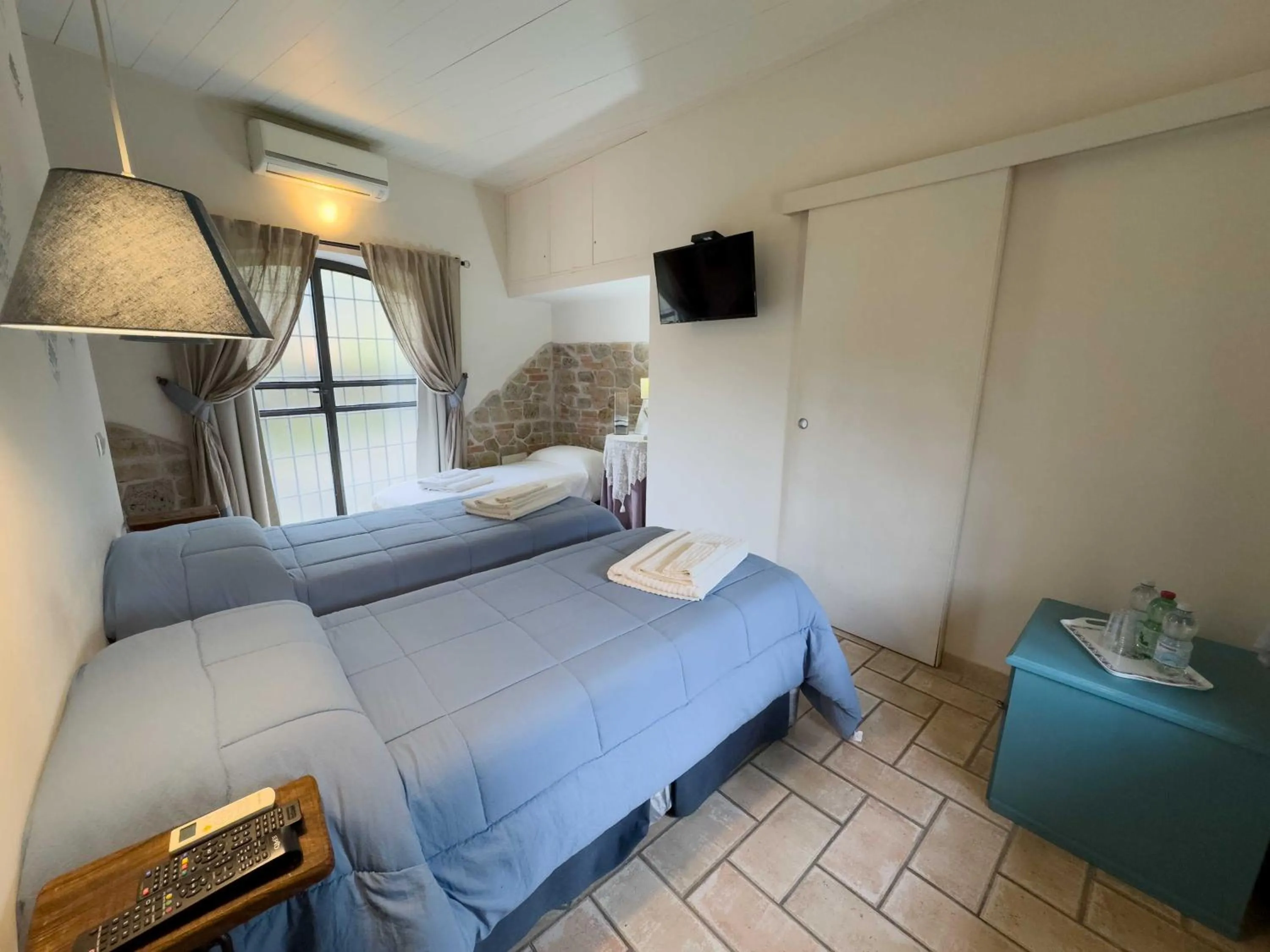 Bedroom, Bed in Le Terrecotte