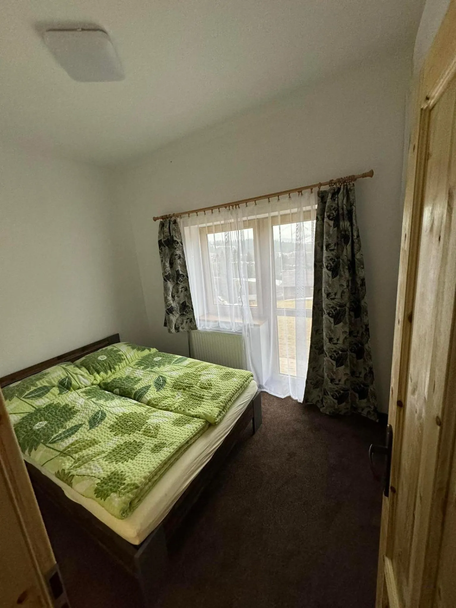 Bed in U Edyho