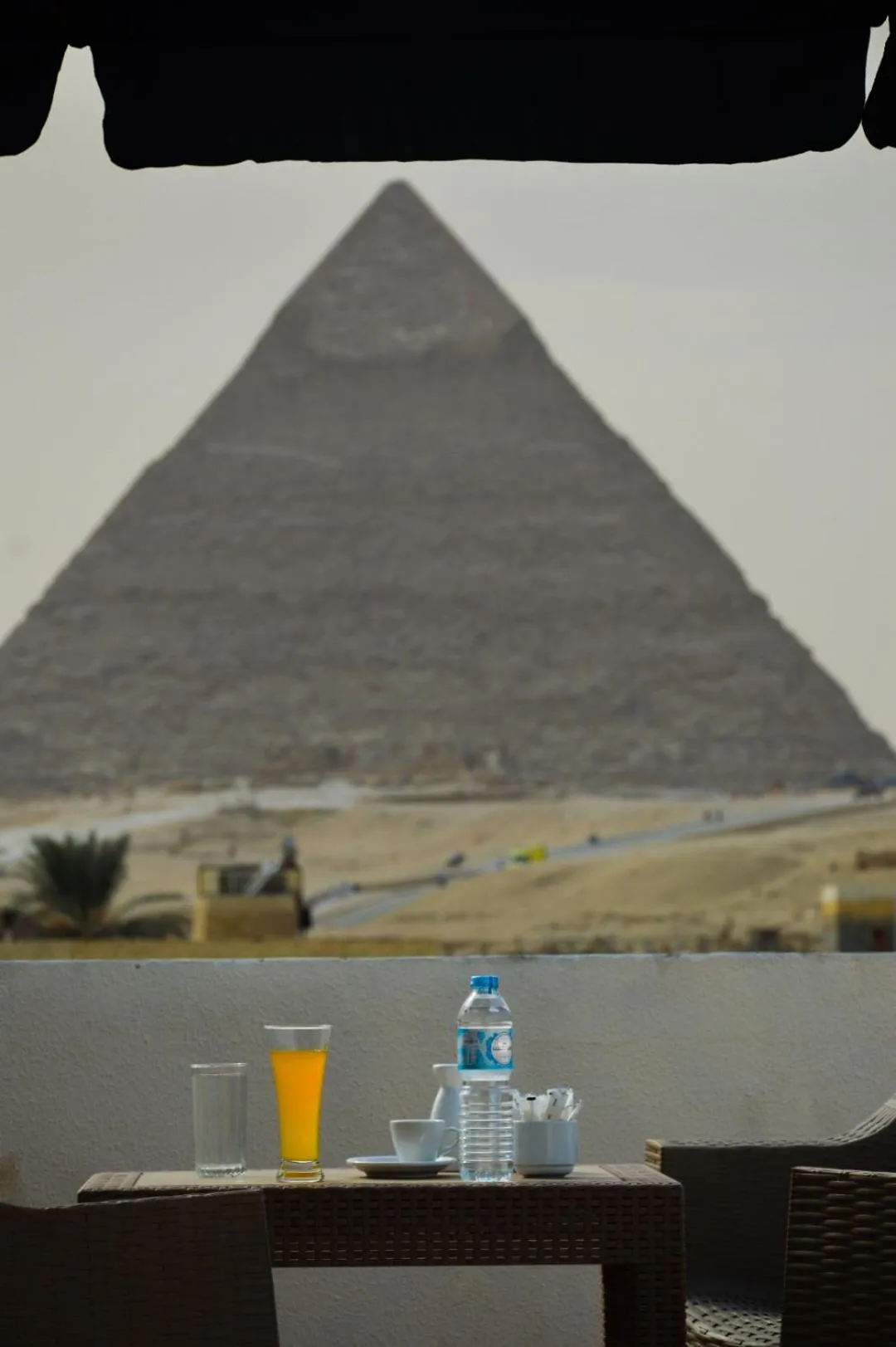 Mountain view in Pyramids Top Inn
