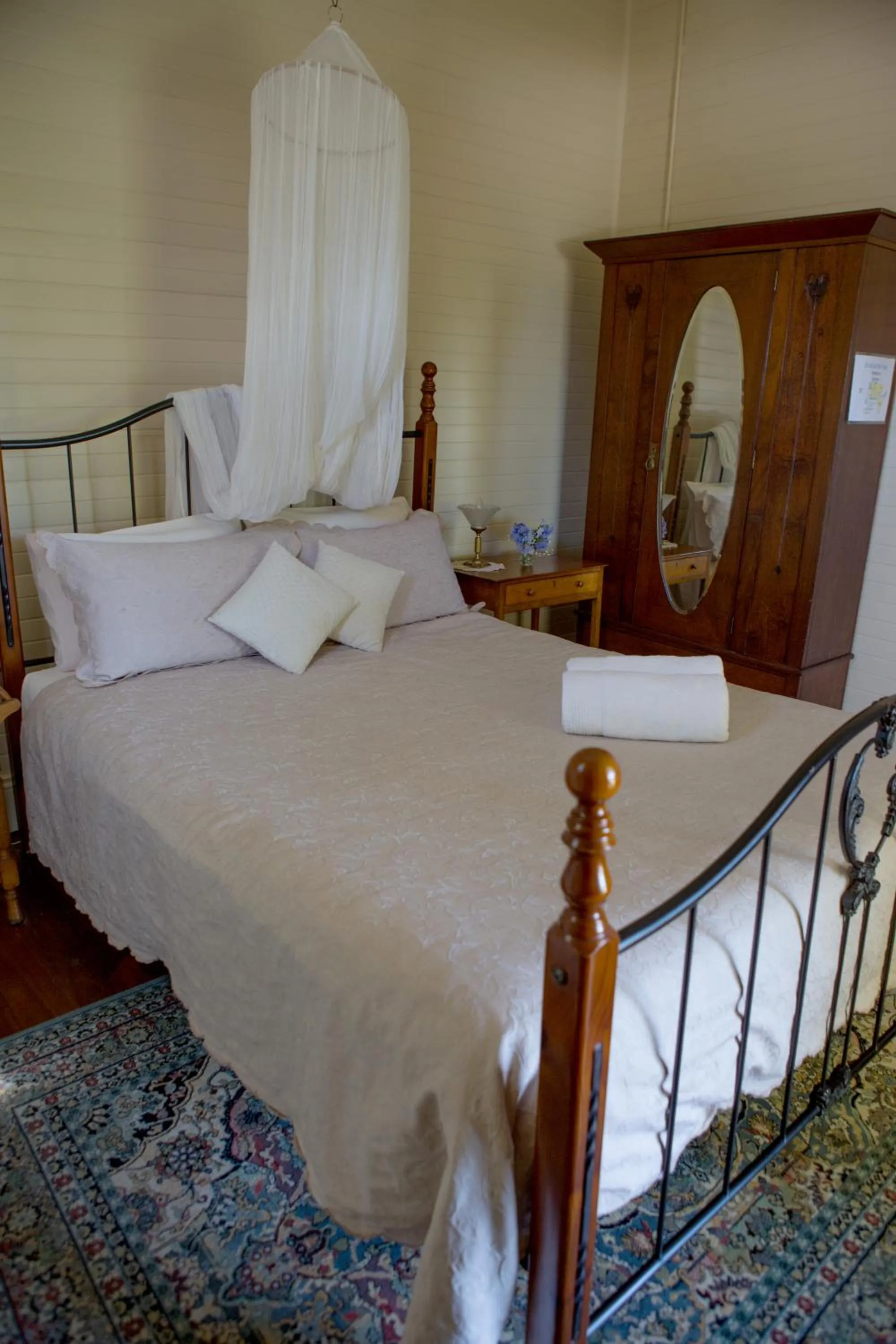 Bedroom, Bed in Maddies of Bolwarra