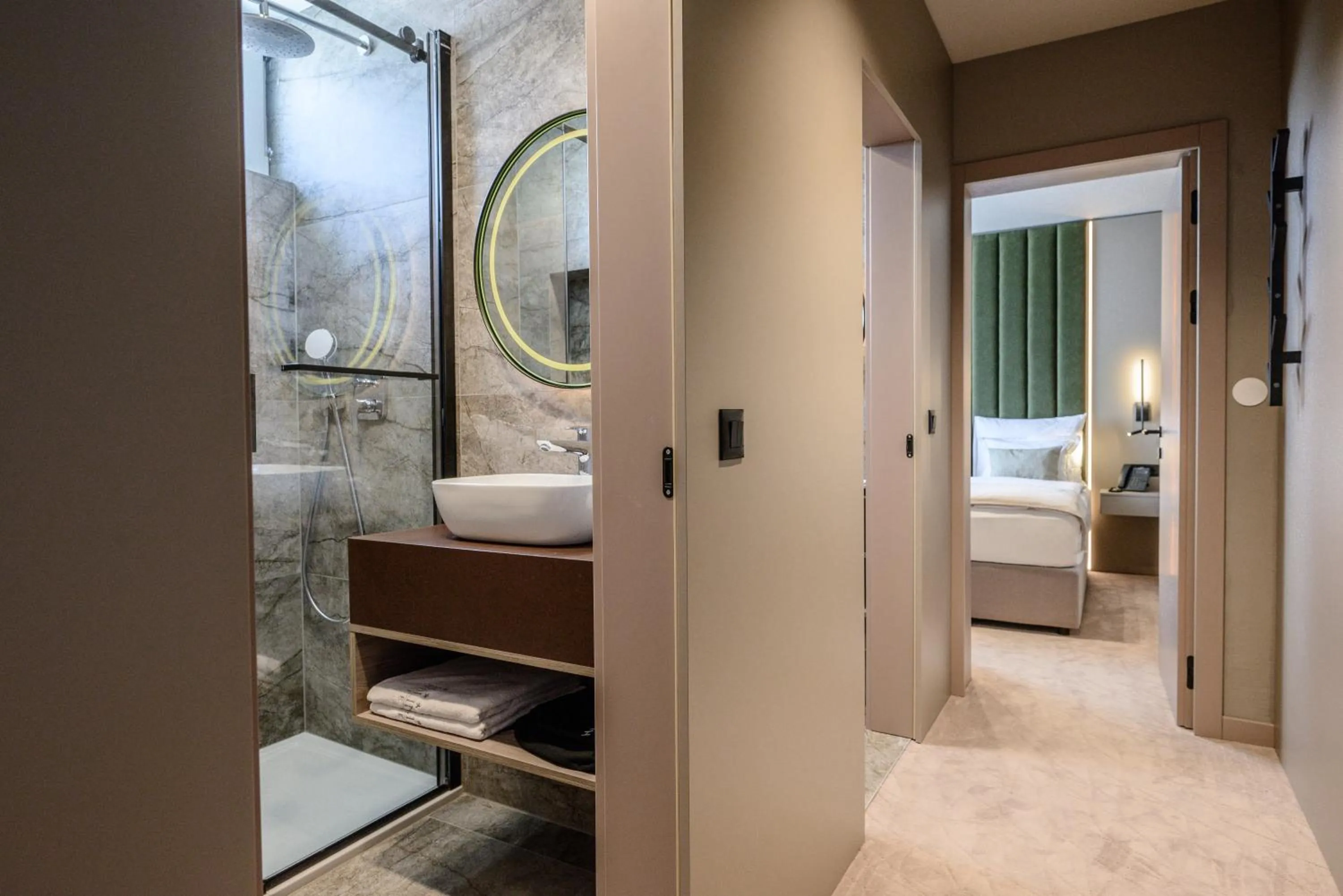 Photo of the whole room, Bed in Hotel Malin