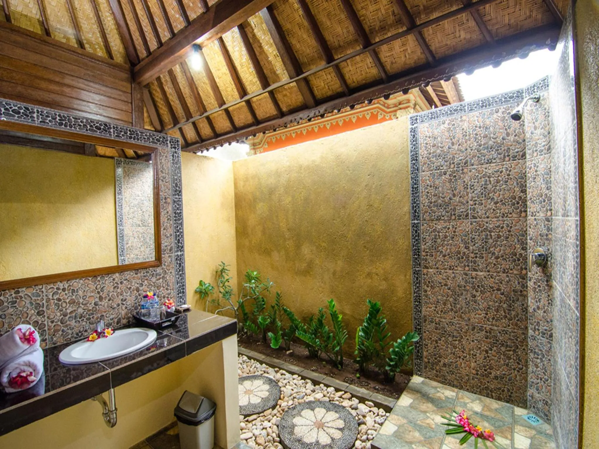 Bathroom in Cassava Bungalow