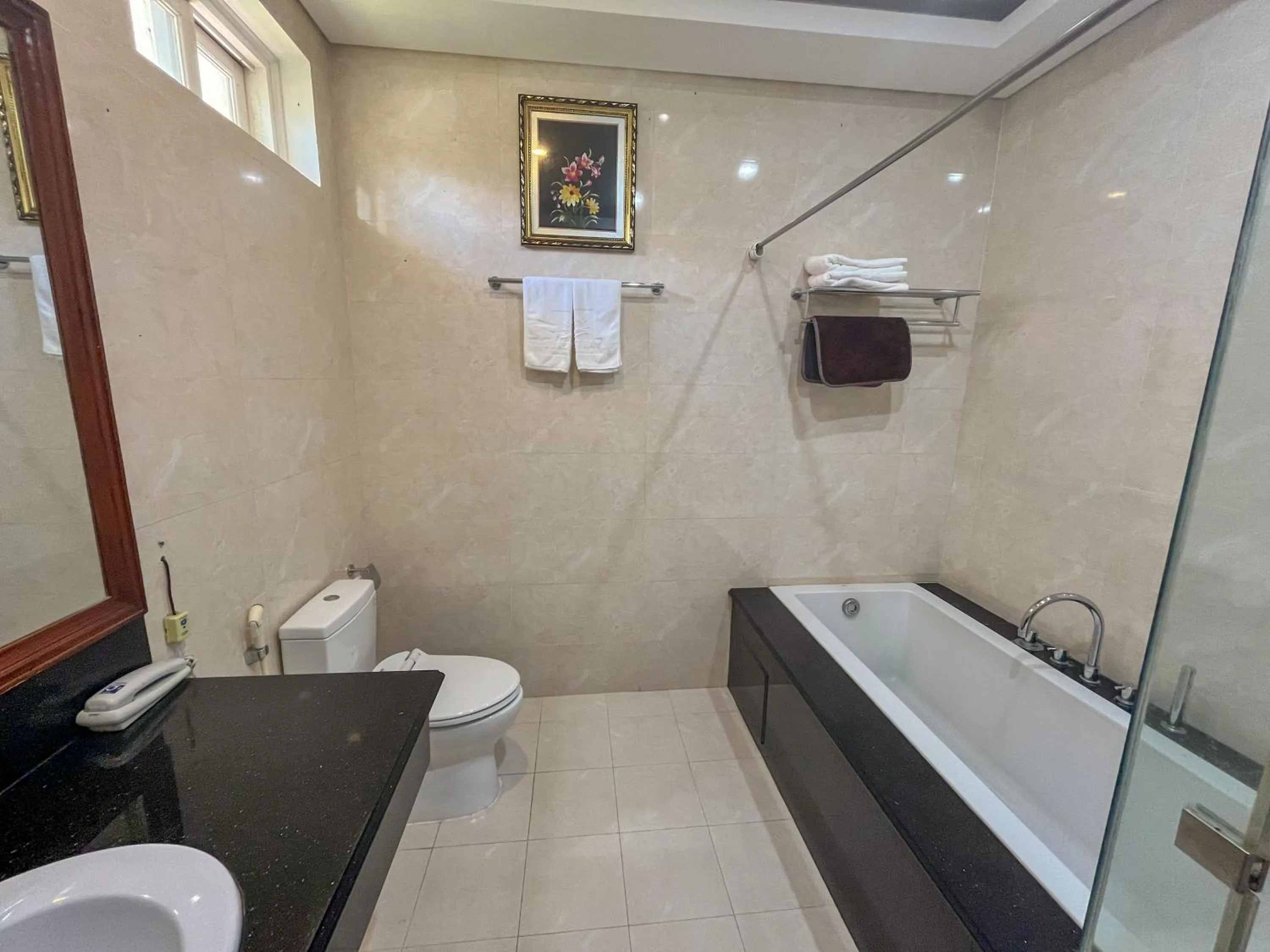 Toilet in Hawaii Resort Phu Quoc