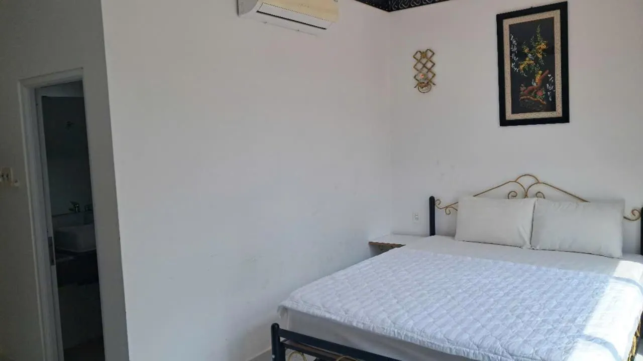 Bed in Hawaii Resort Phu Quoc