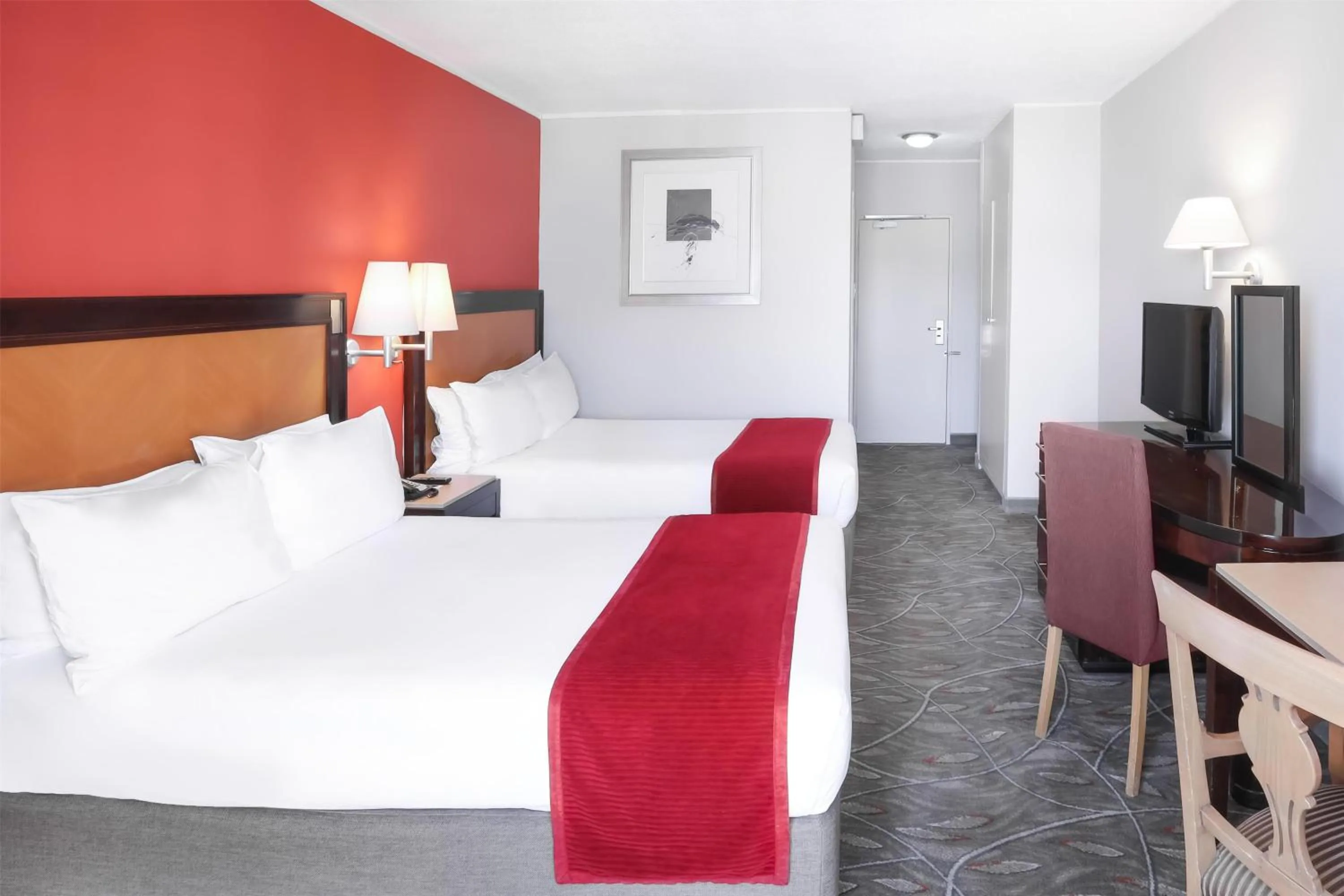 Bedroom, Bed in Garden Court Nelson Mandela Boulevard