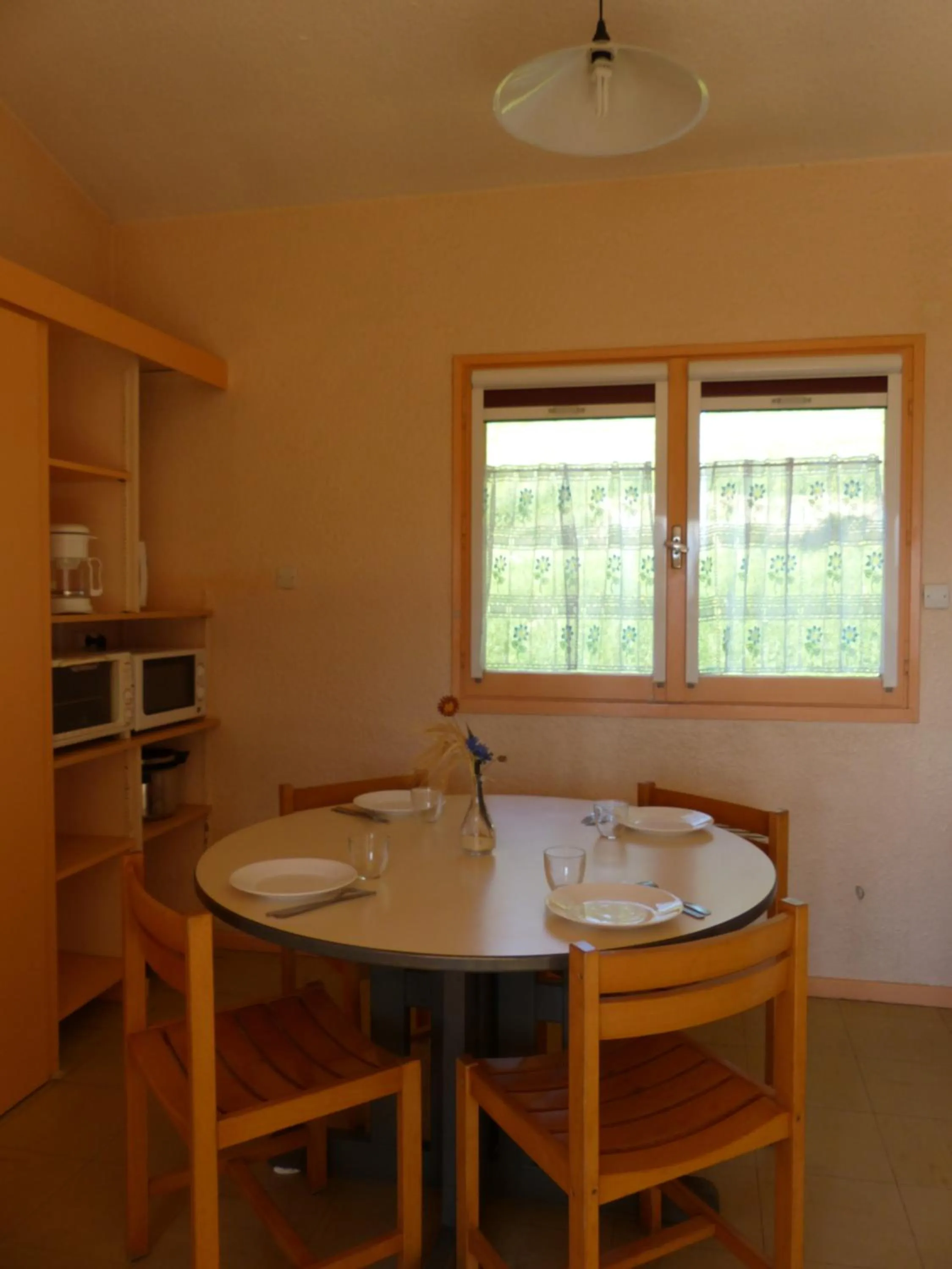 Coffee/tea facilities in Les Aveilles