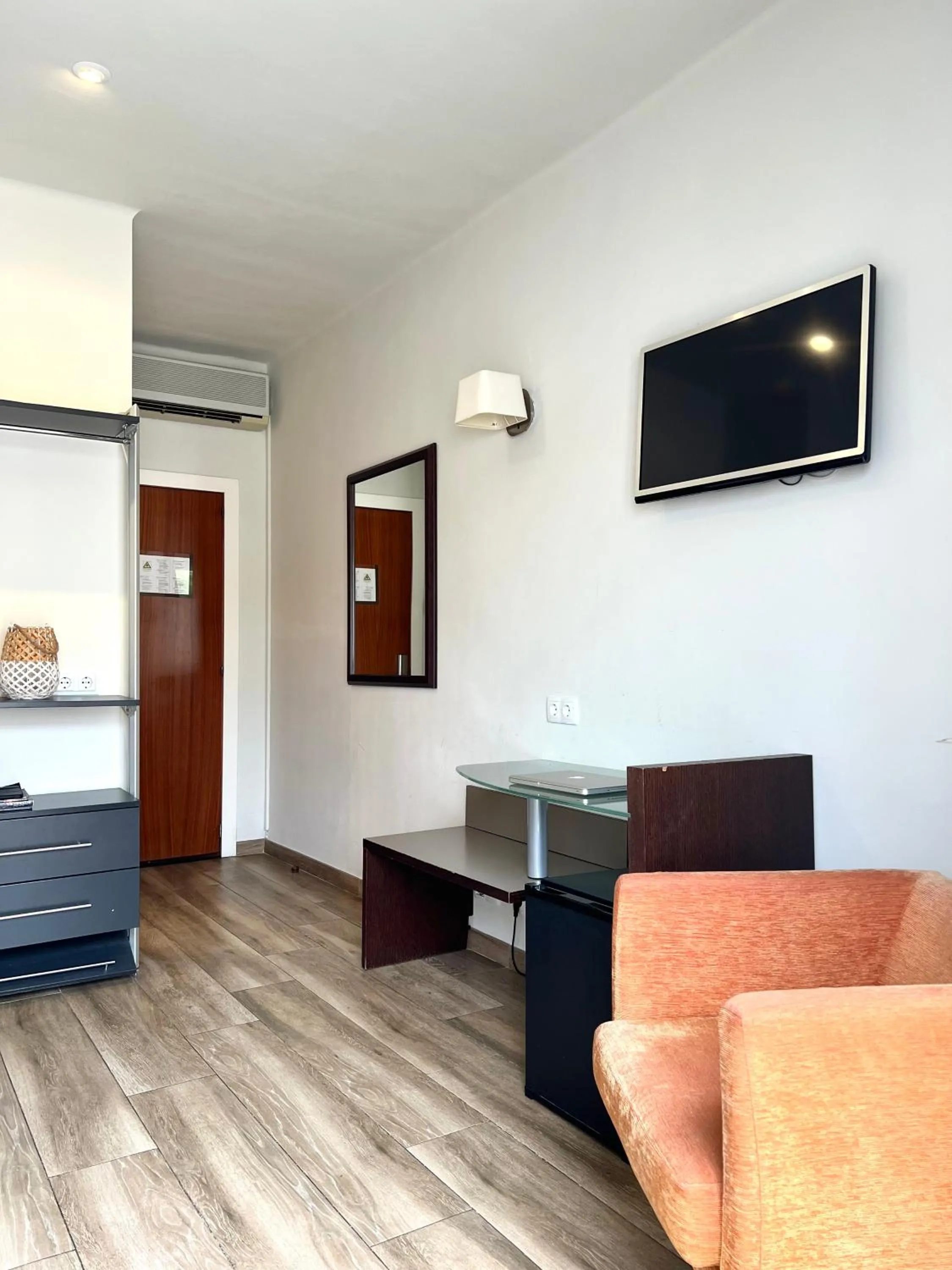 Other in Hotel & Restaurant Figueres Parc