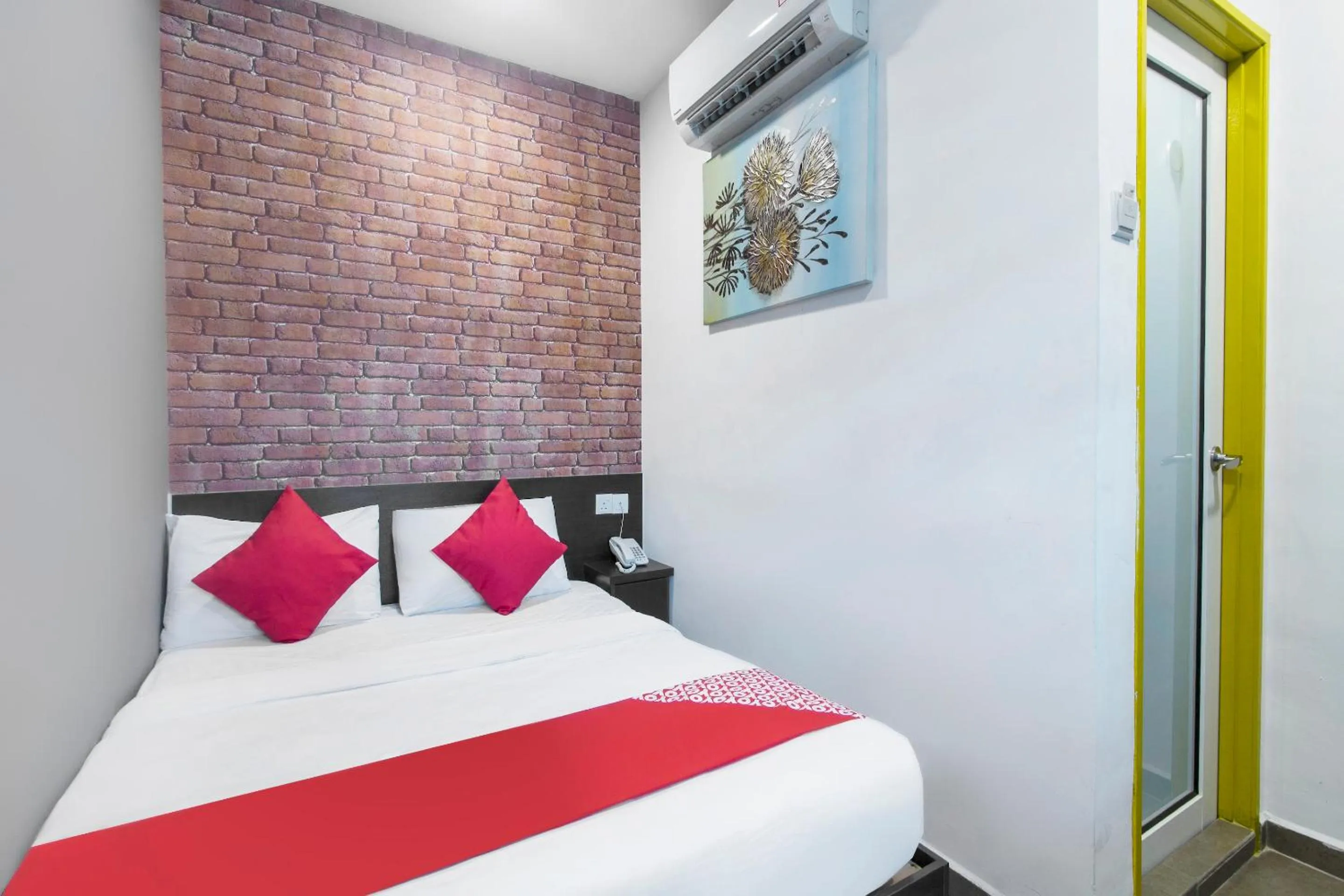 Bedroom in OYO 876 Hotel Sanctuary