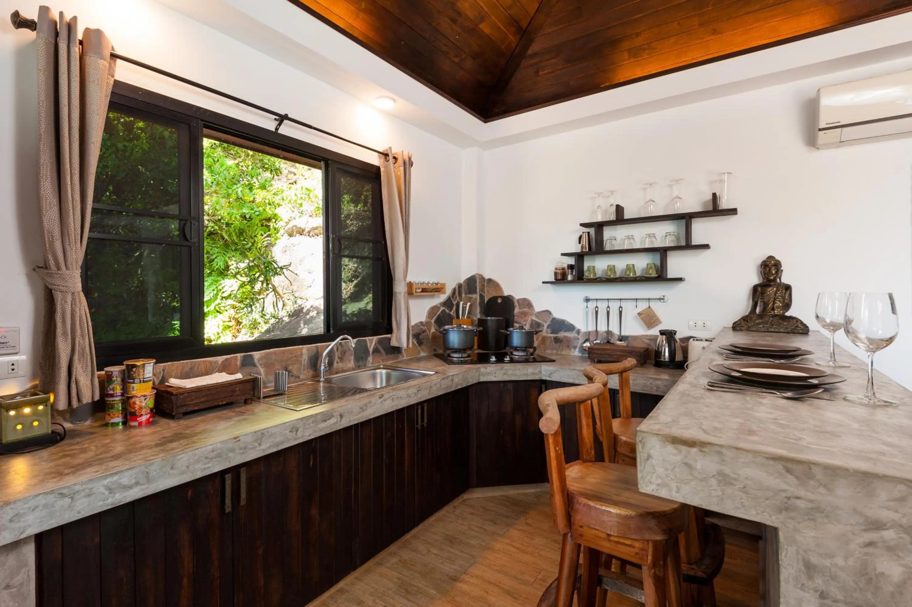 Kitchen or kitchenette in Koh Tao Heights Pool Villas