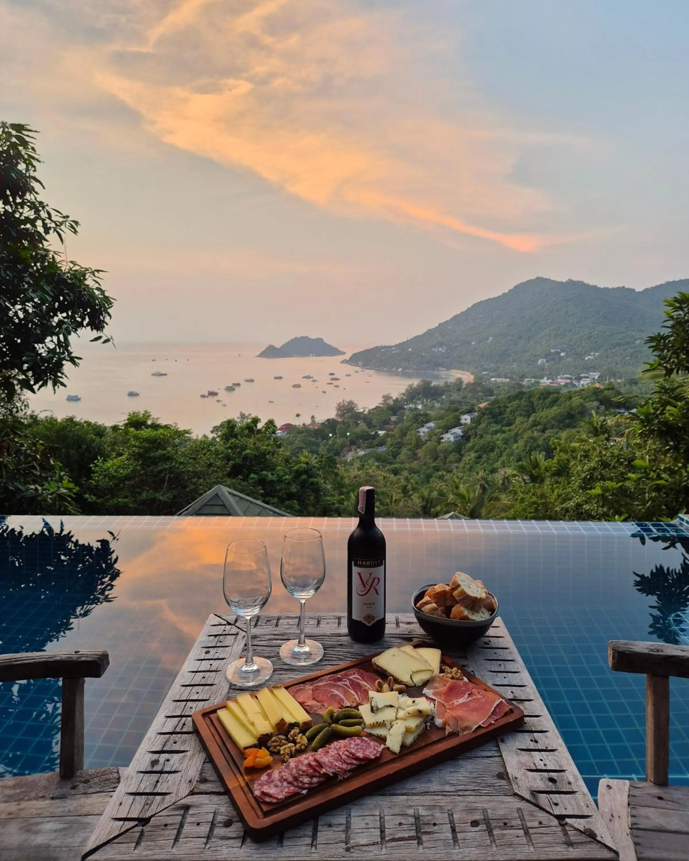 Koh Tao Heights Pool Villas