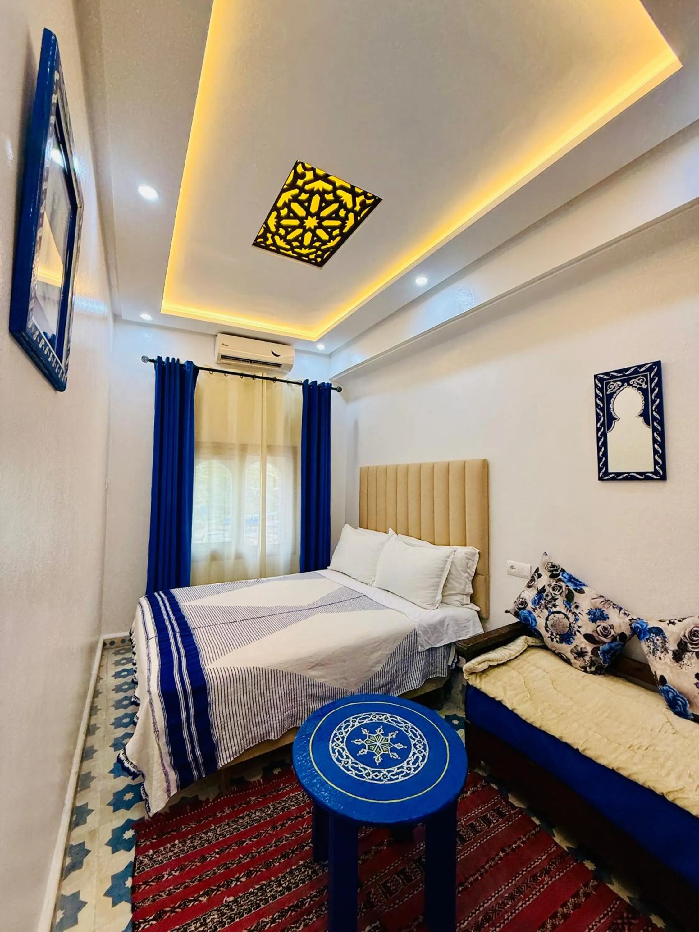 Bed in Hôtel Koutoubia