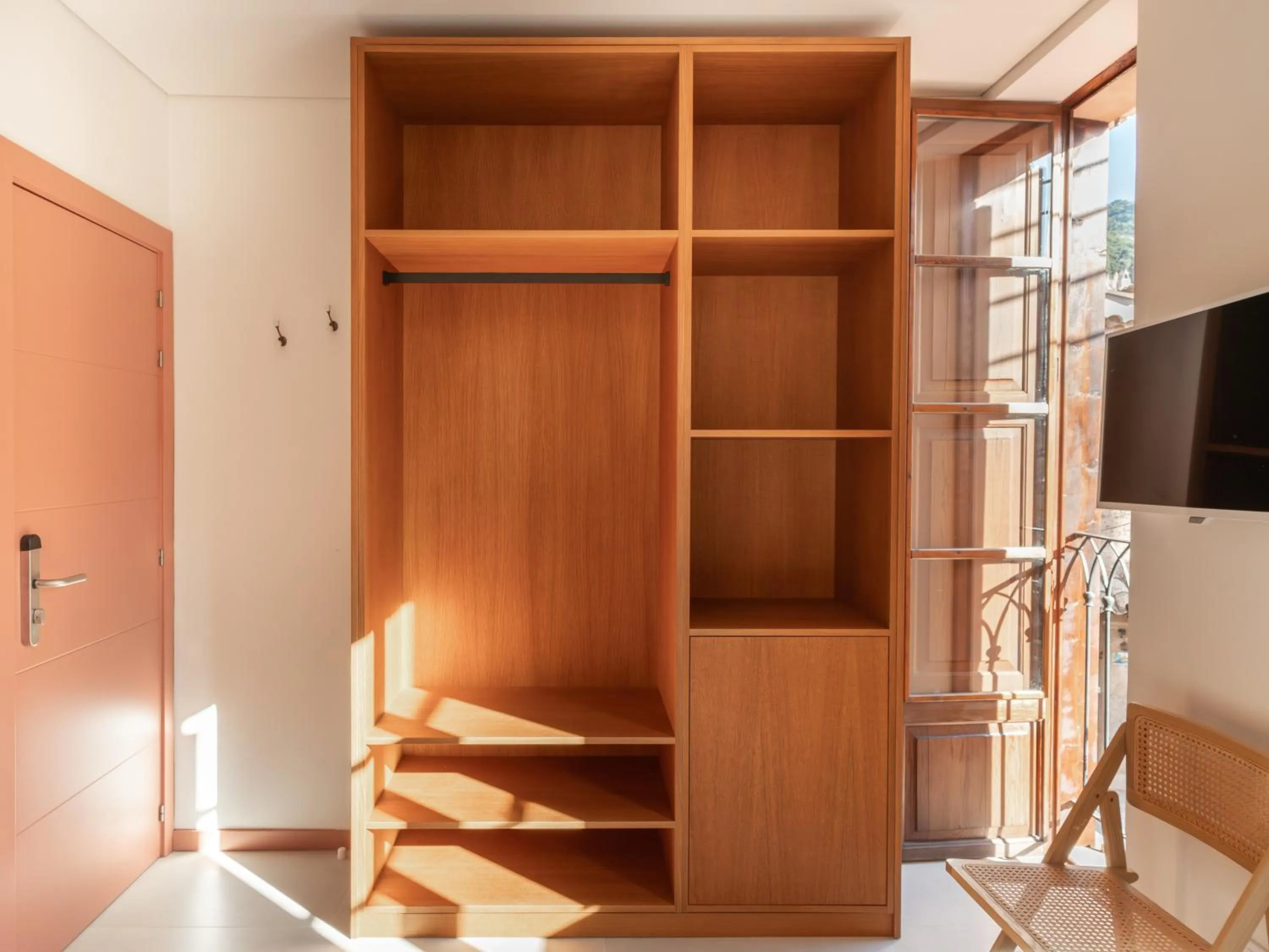 wardrobe in Marton Turisme de Interior
