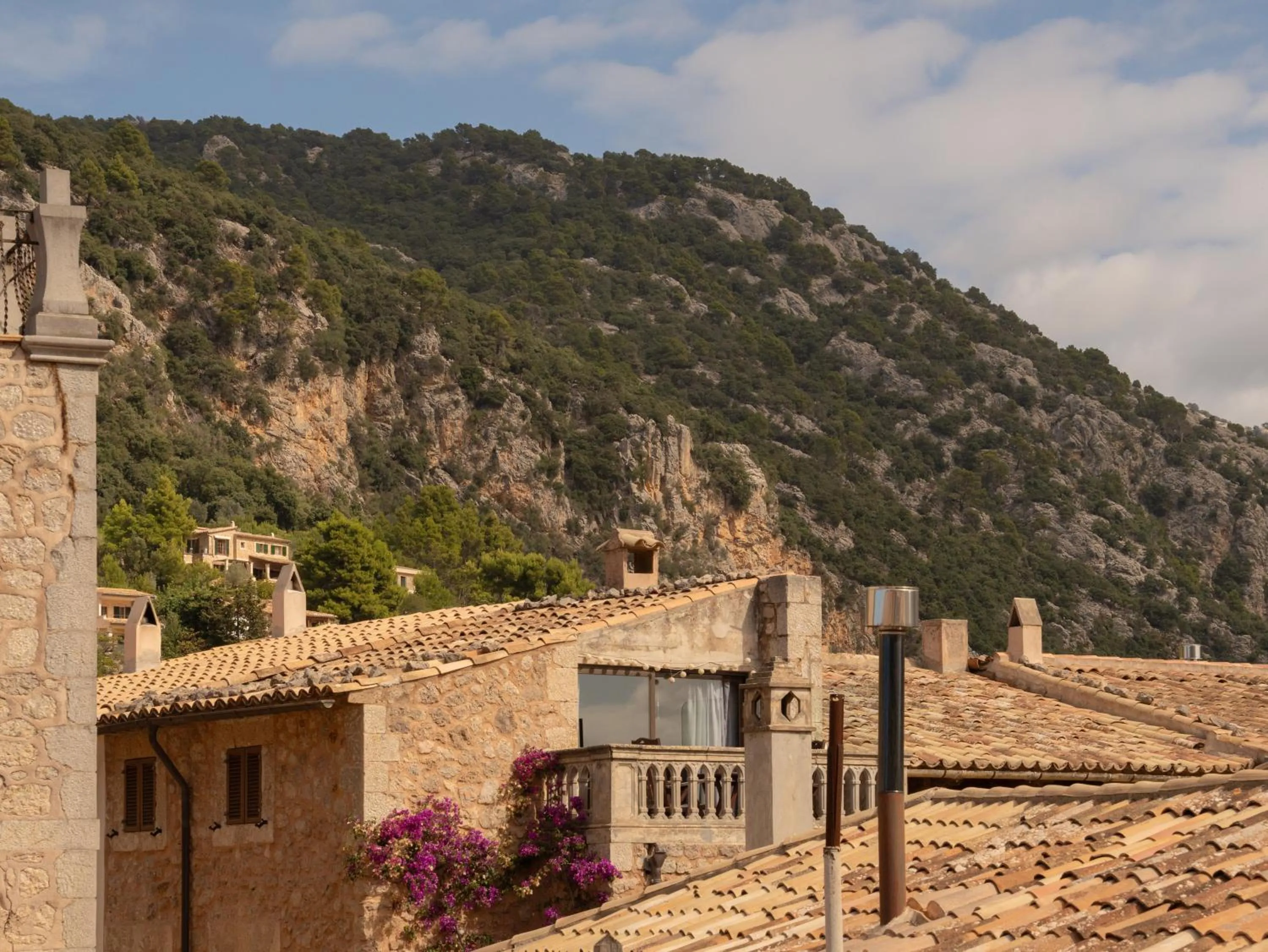 Natural landscape in Marton Turisme de Interior