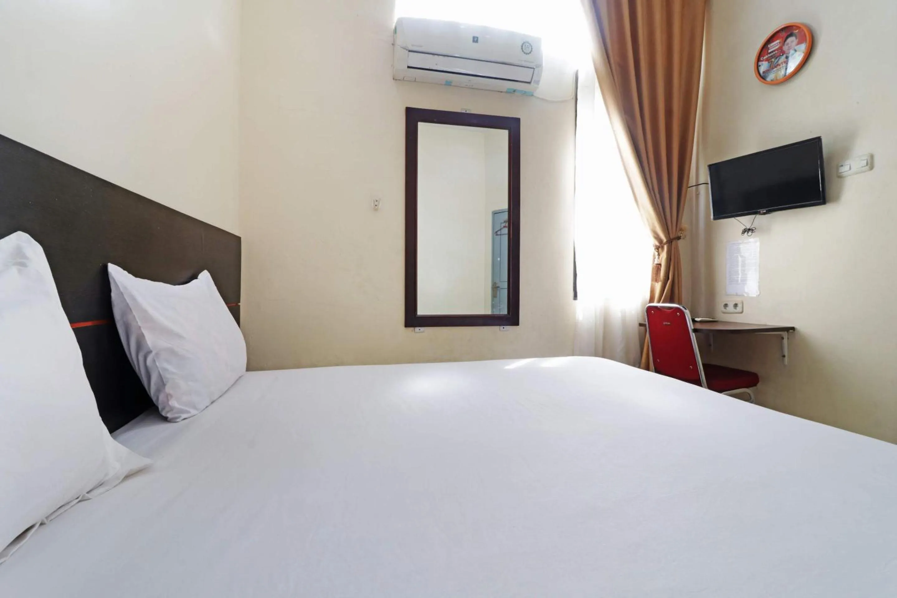 Bedroom, Bed in Utama Syariah