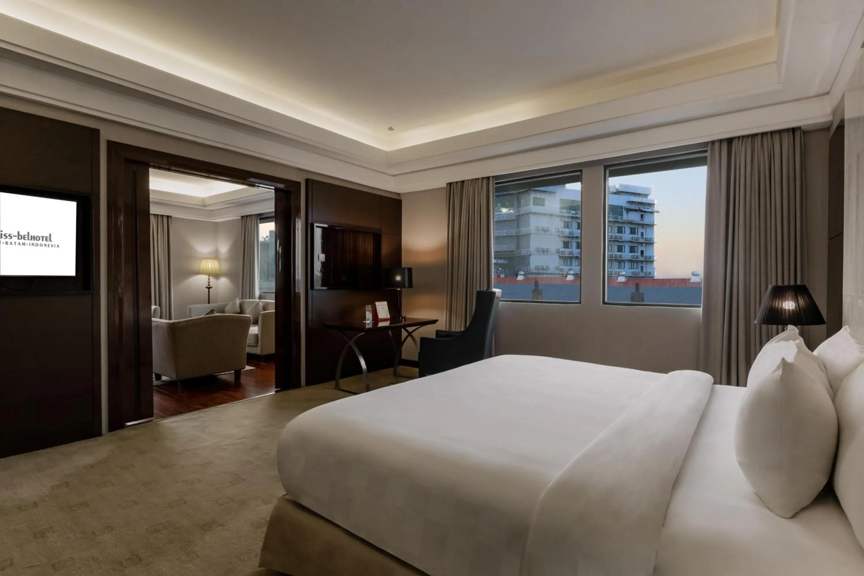 Bedroom, Bed in Swiss-Belhotel Harbour Bay