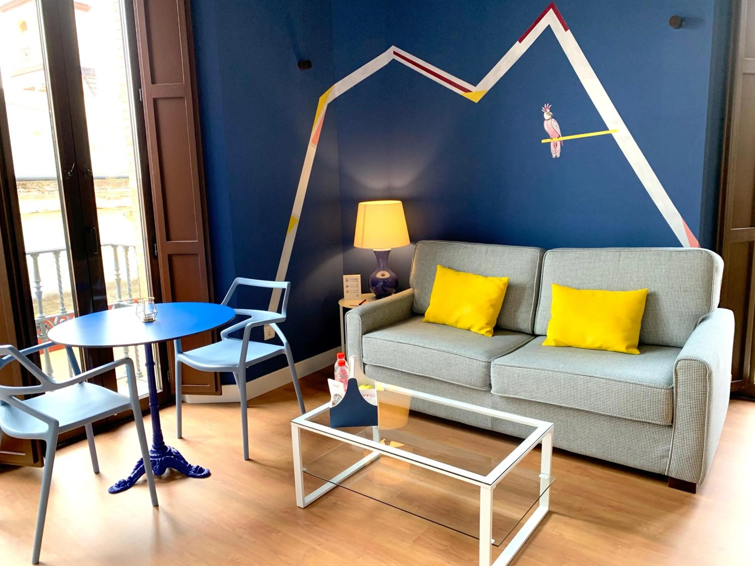 Living room in Ritual Sevilla Suites Centro