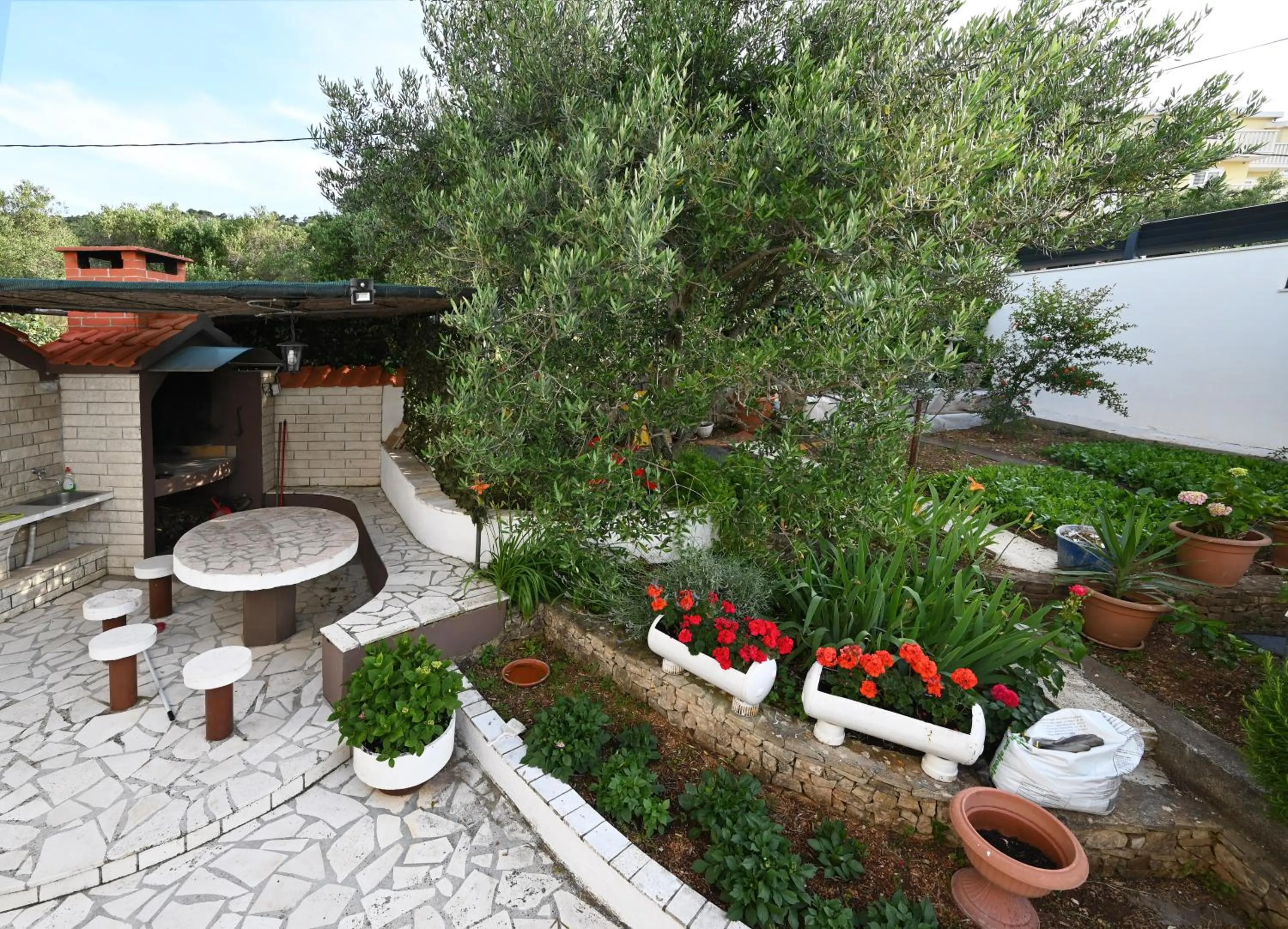 Apartments Mihovilovic - 50 m from beach