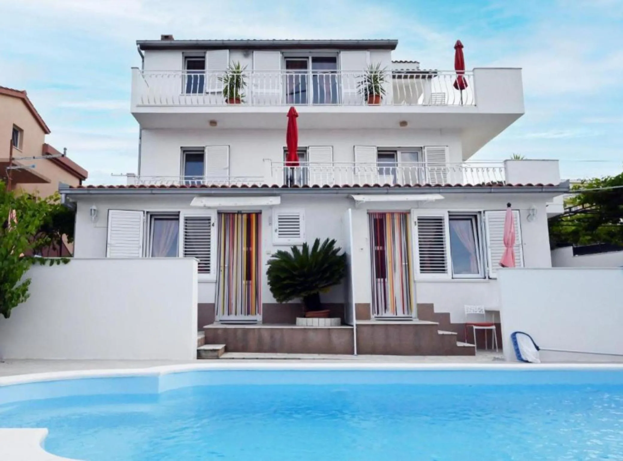 Property building in Apartments Mihovilovic - 50 m from beach