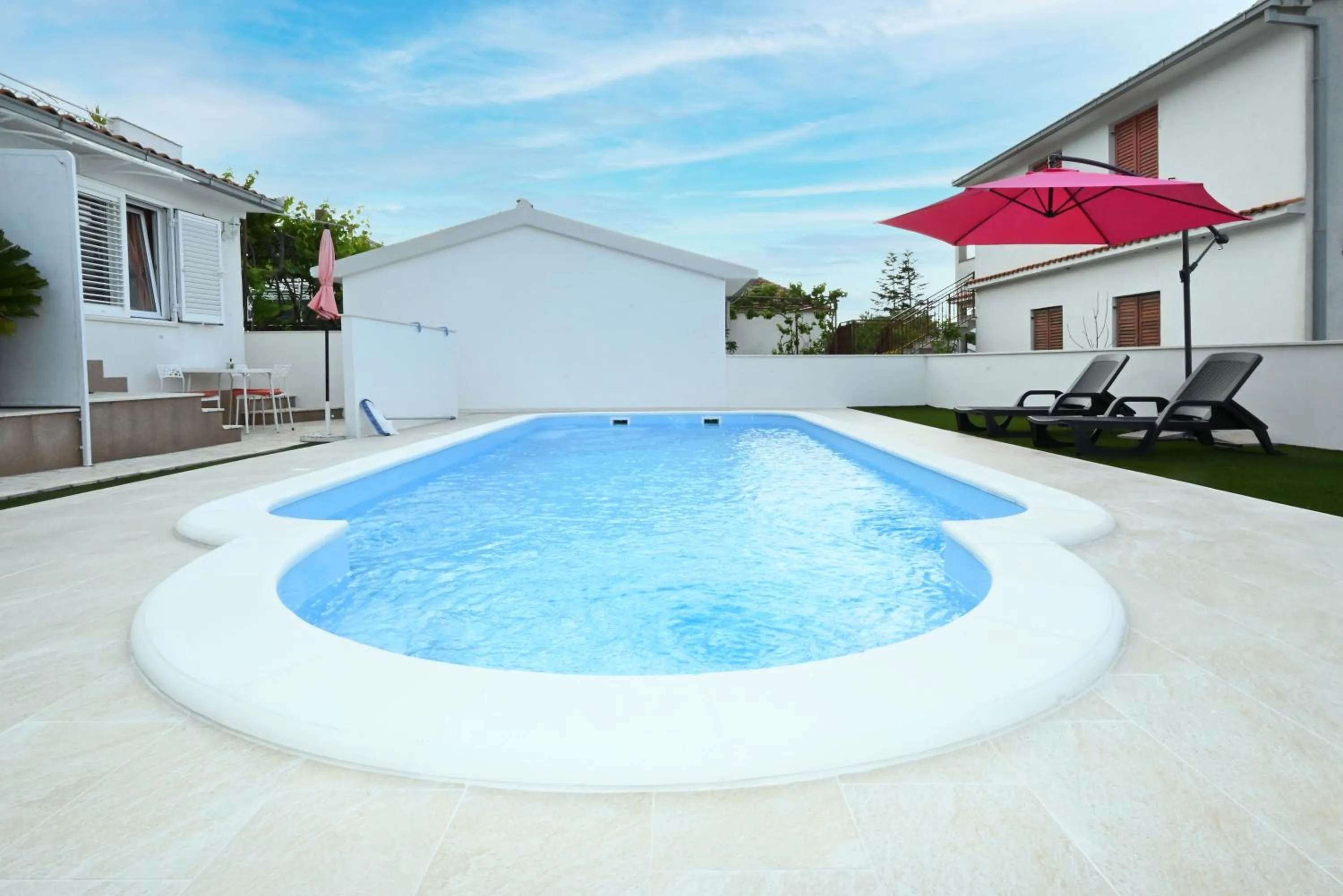Apartments Mihovilovic - 50 m from beach